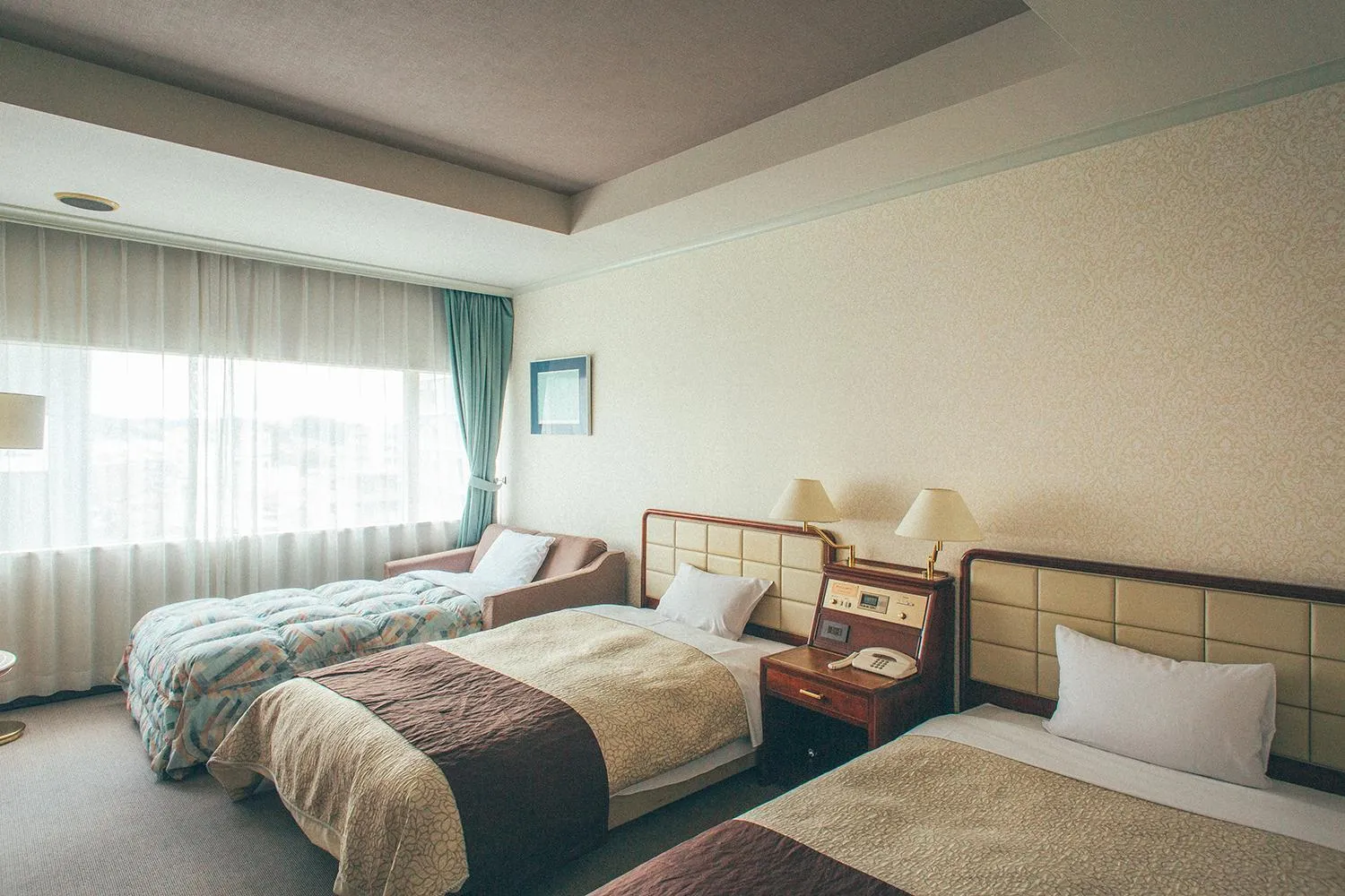 Photo of the whole room, Bed in Kakegawa Grand Hotel