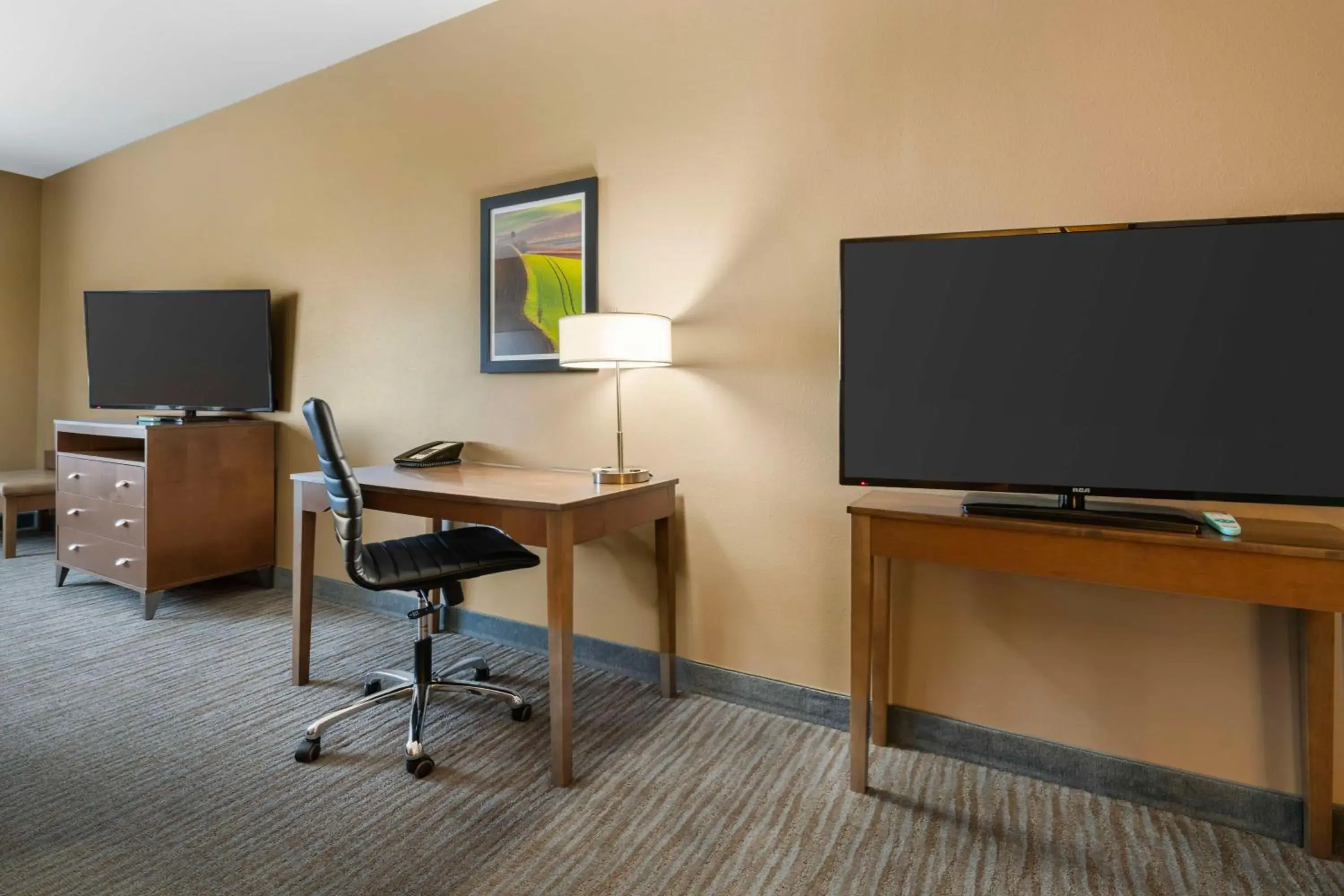 Photo of the whole room in Best Western Plus Jefferson Photo of the whole room in Best Western Plus Jefferson