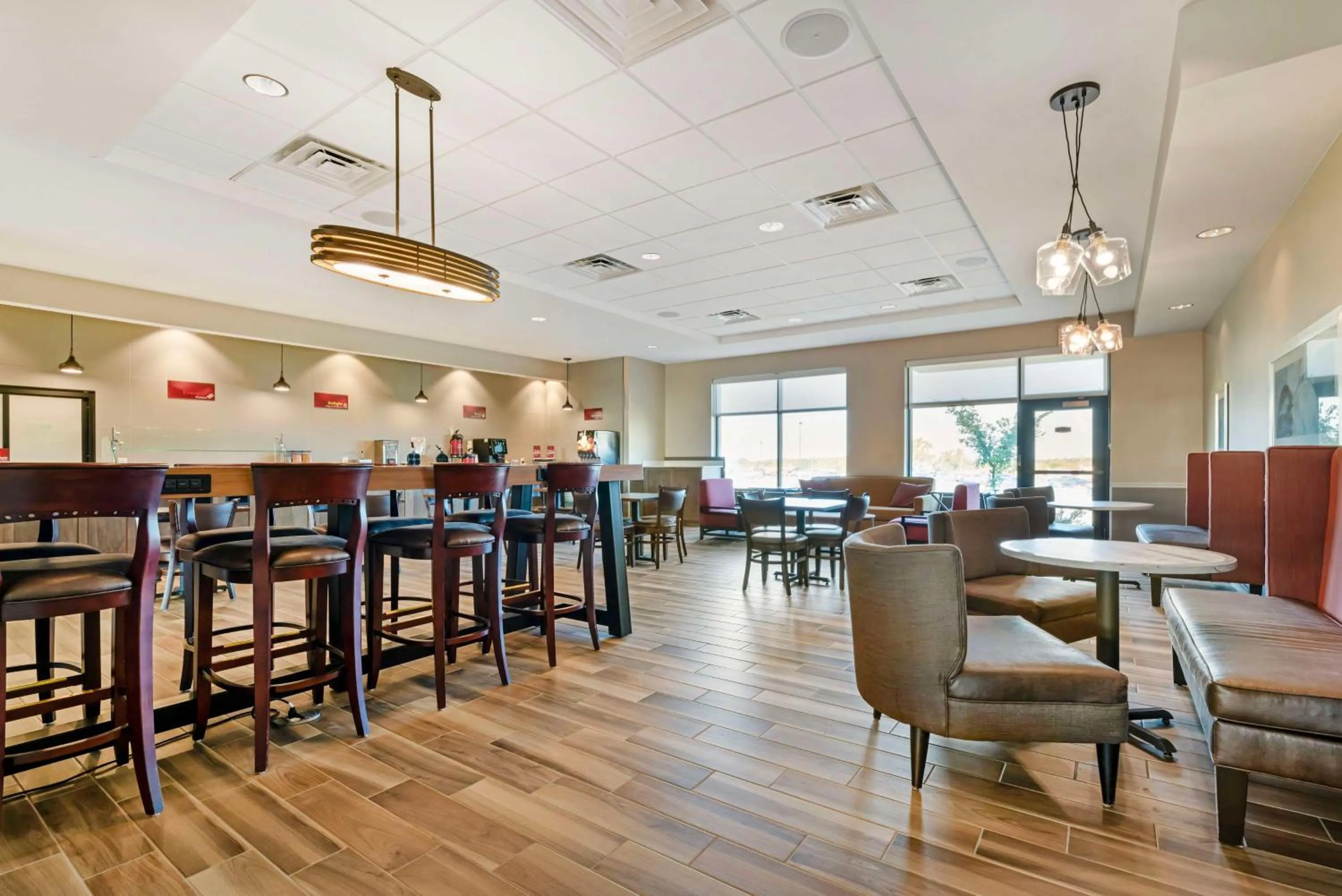 Breakfast in Best Western Plus Jefferson