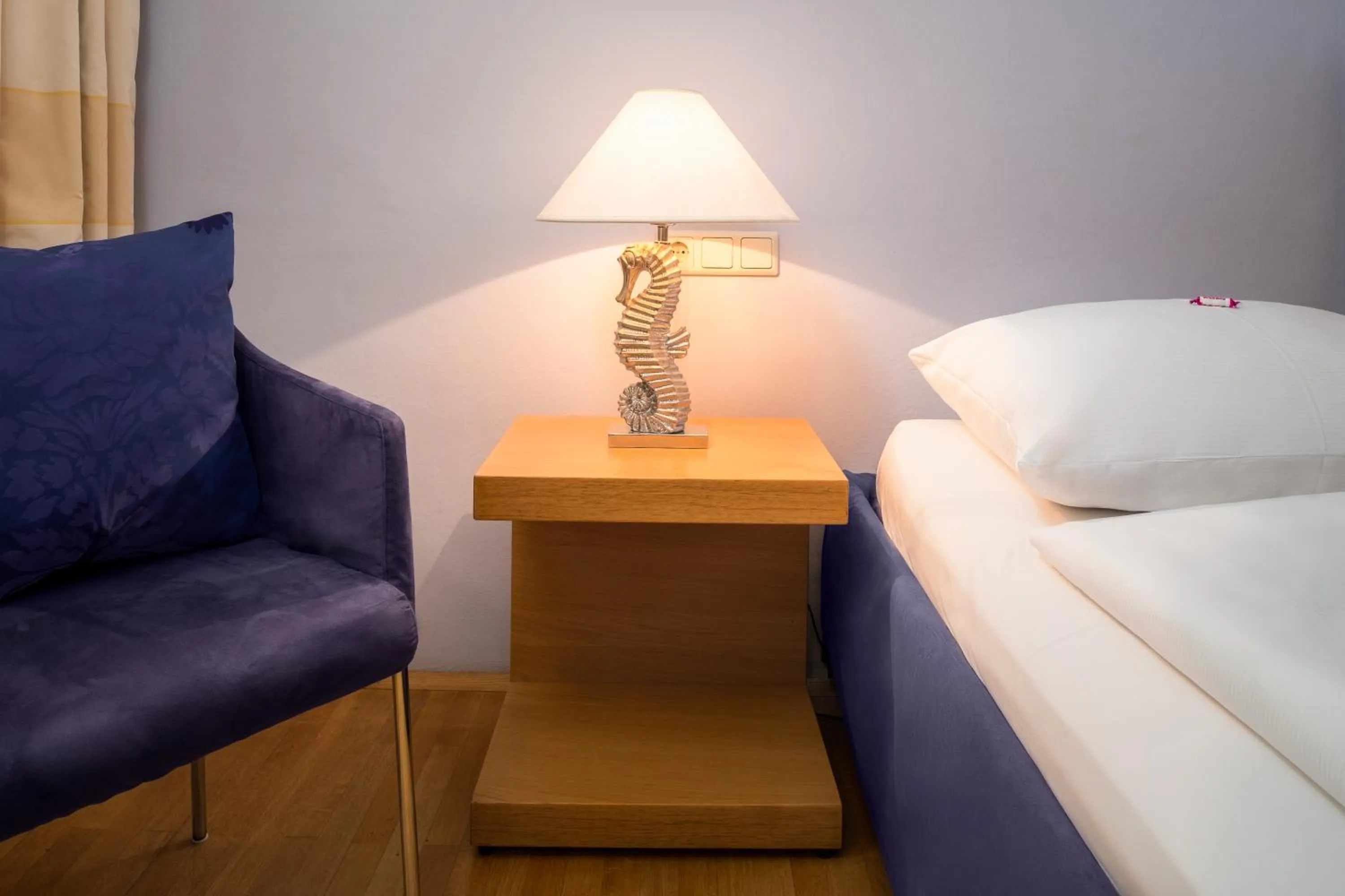 Photo of the whole room, Bed in Appartement-Hotel an der Riemergasse