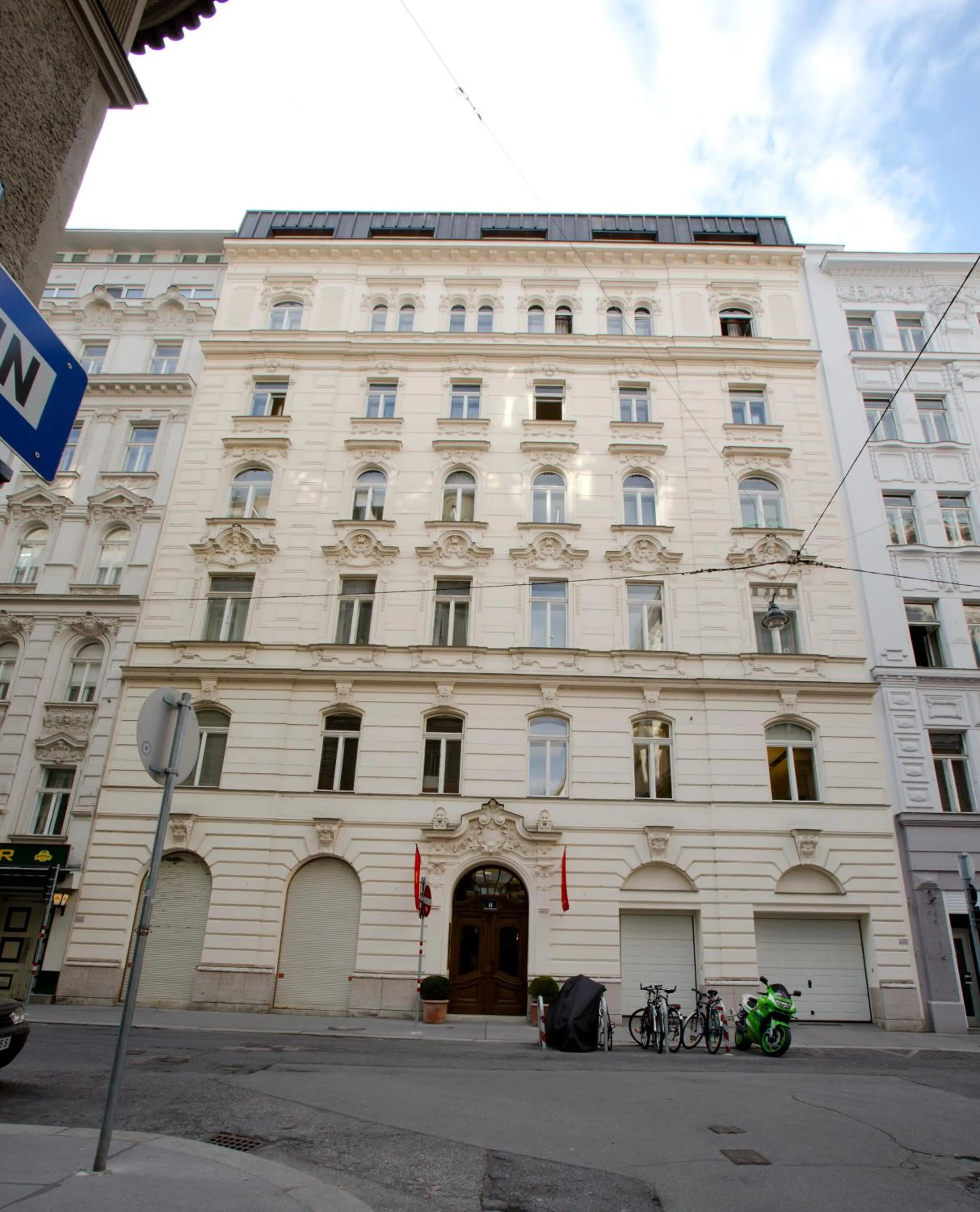 Property building in Appartement-Hotel an der Riemergasse
