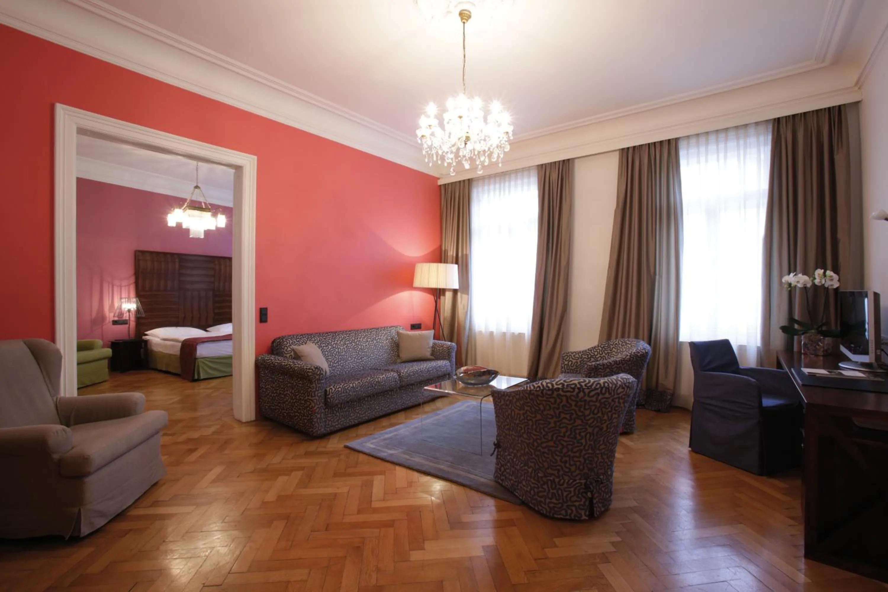 TV and multimedia in Appartement-Hotel an der Riemergasse