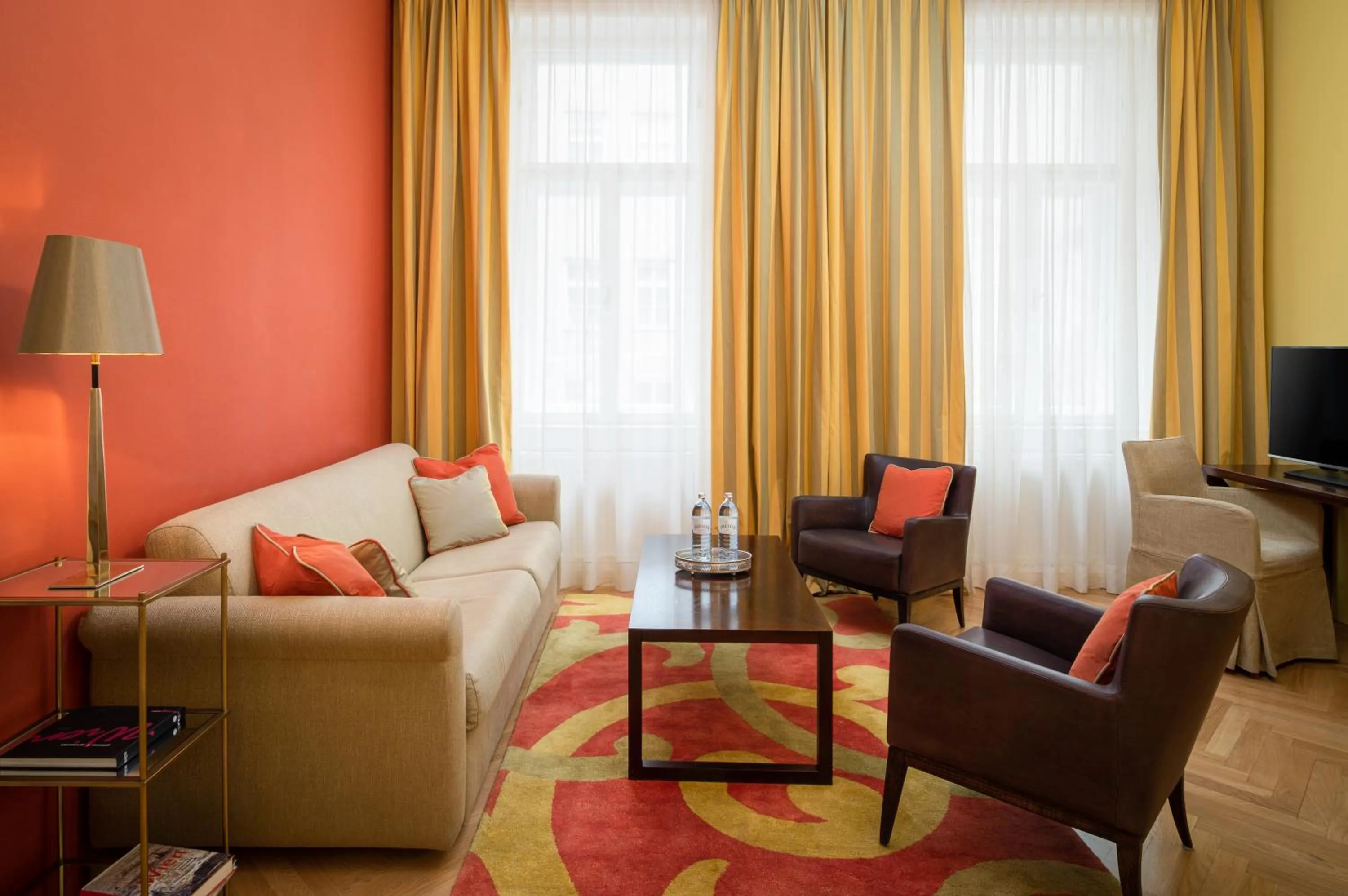 TV and multimedia in Appartement-Hotel an der Riemergasse