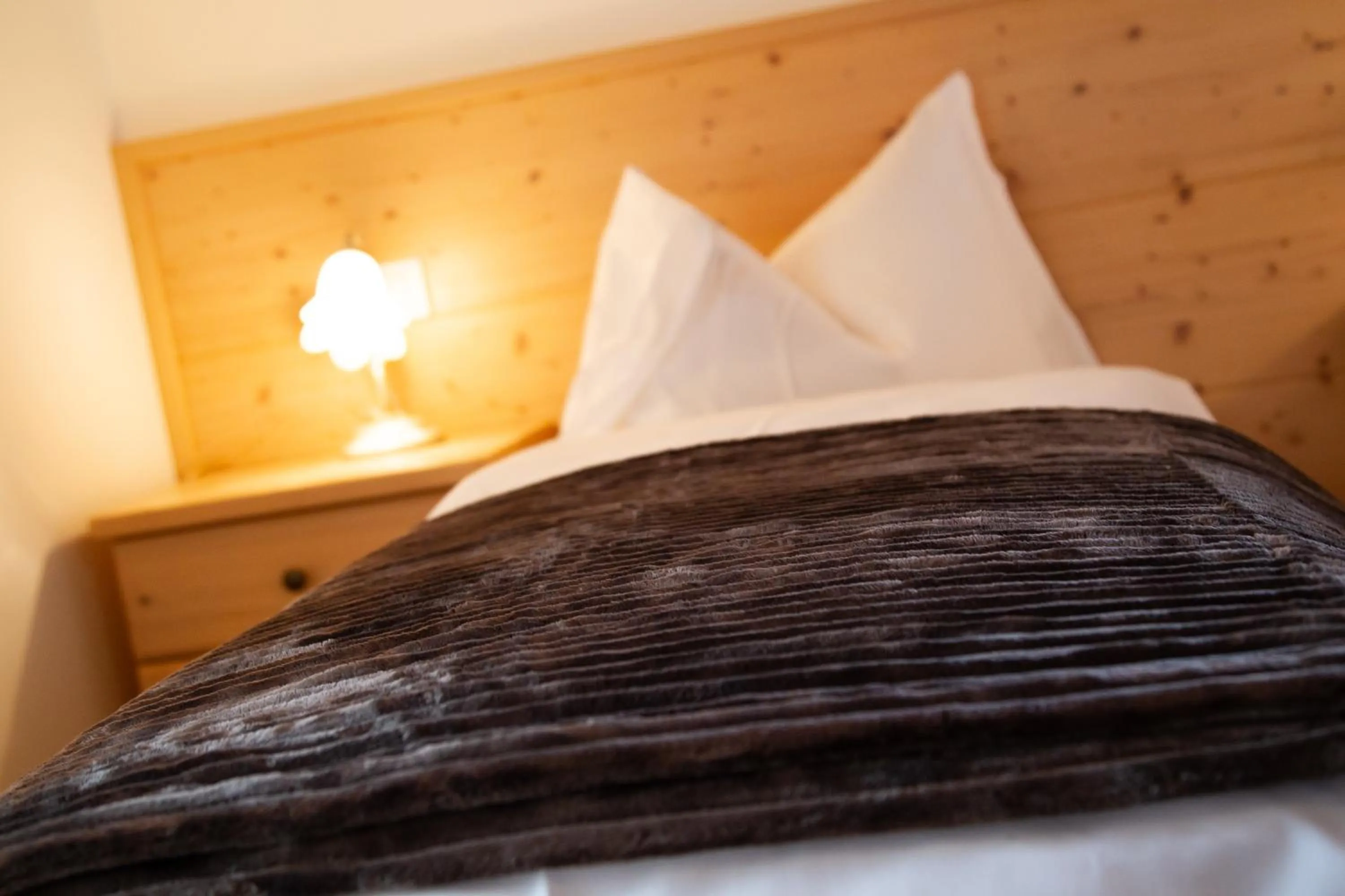 Bed in Hotel Chalet Giasenei