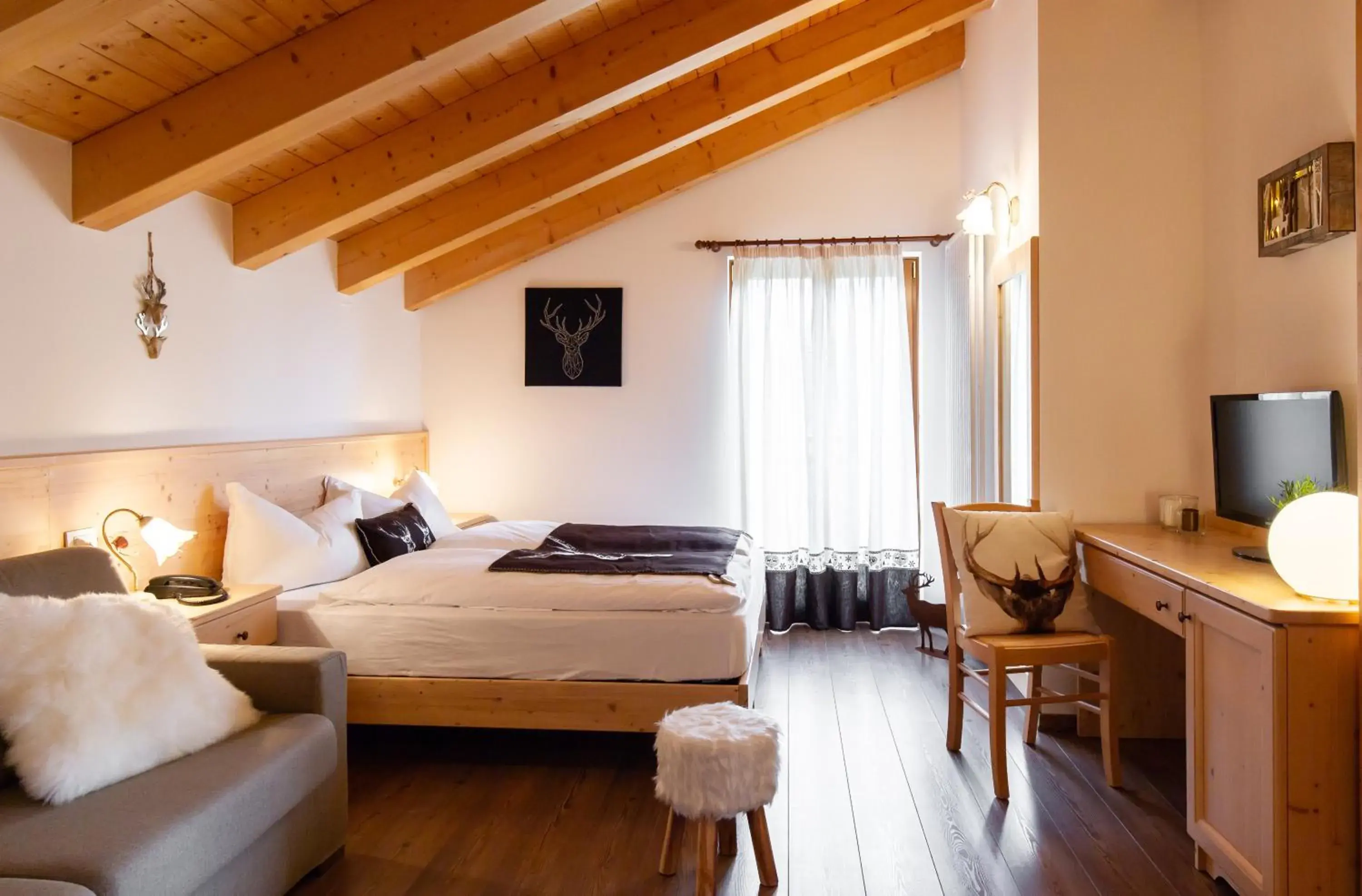 Family Suite in Hotel Chalet Giasenei Family Suite in Hotel Chalet Giasenei