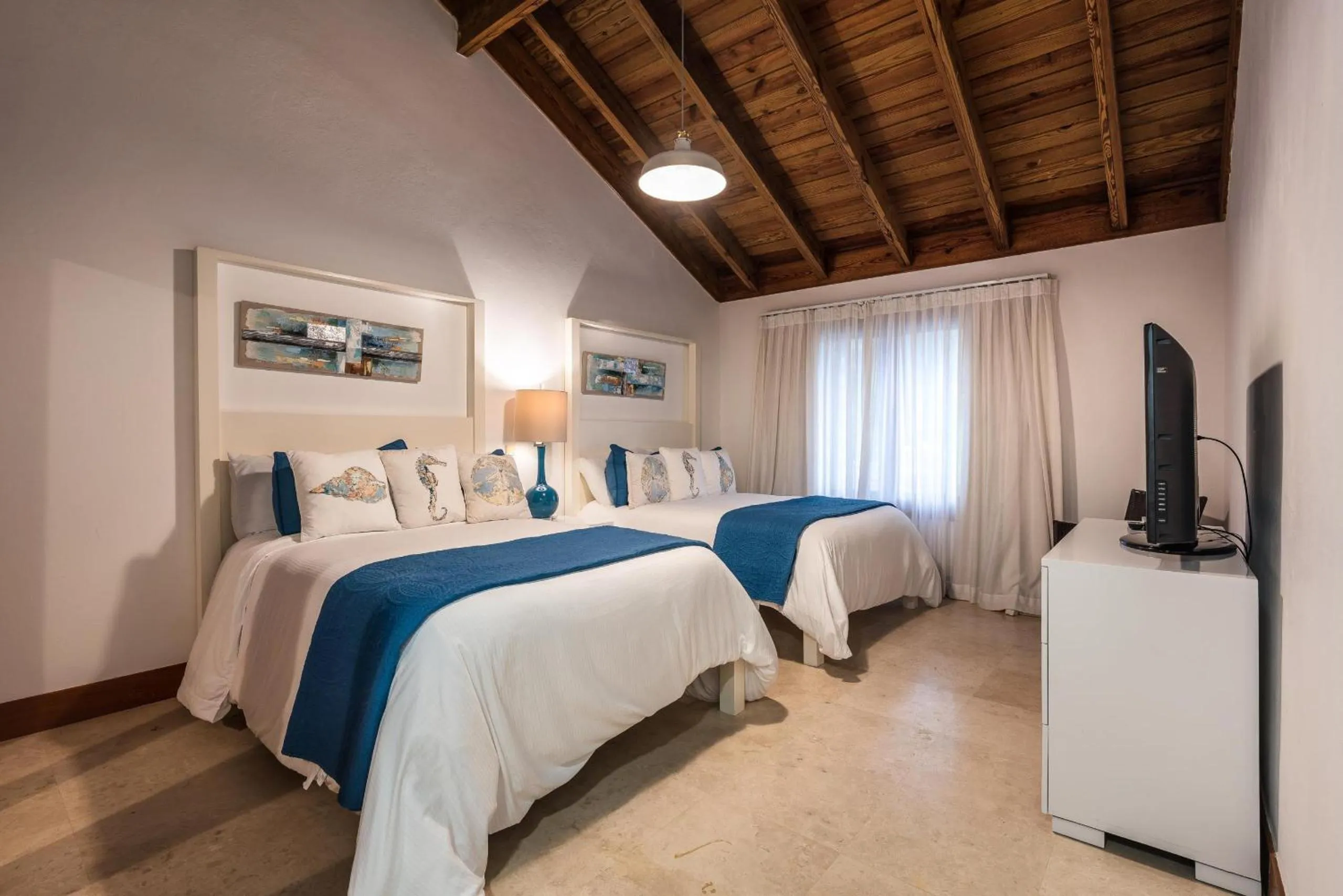 Marina Front Villa at Puerto Bahía