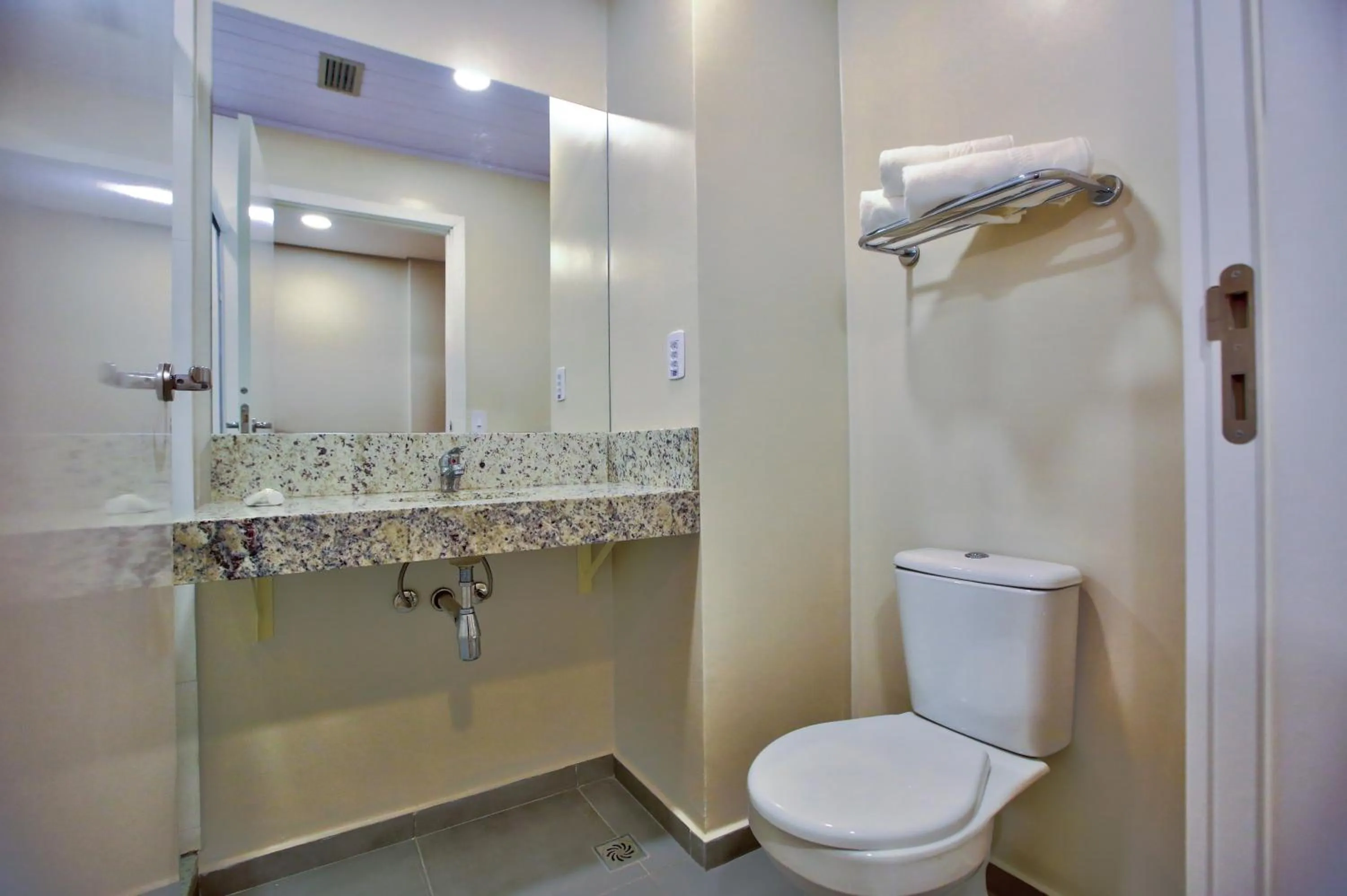 Bathroom in Transamerica FIT Sinop