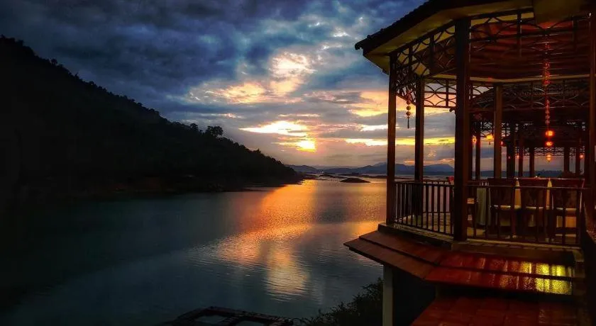 Natural landscape in Dansavanh Namngum Resort