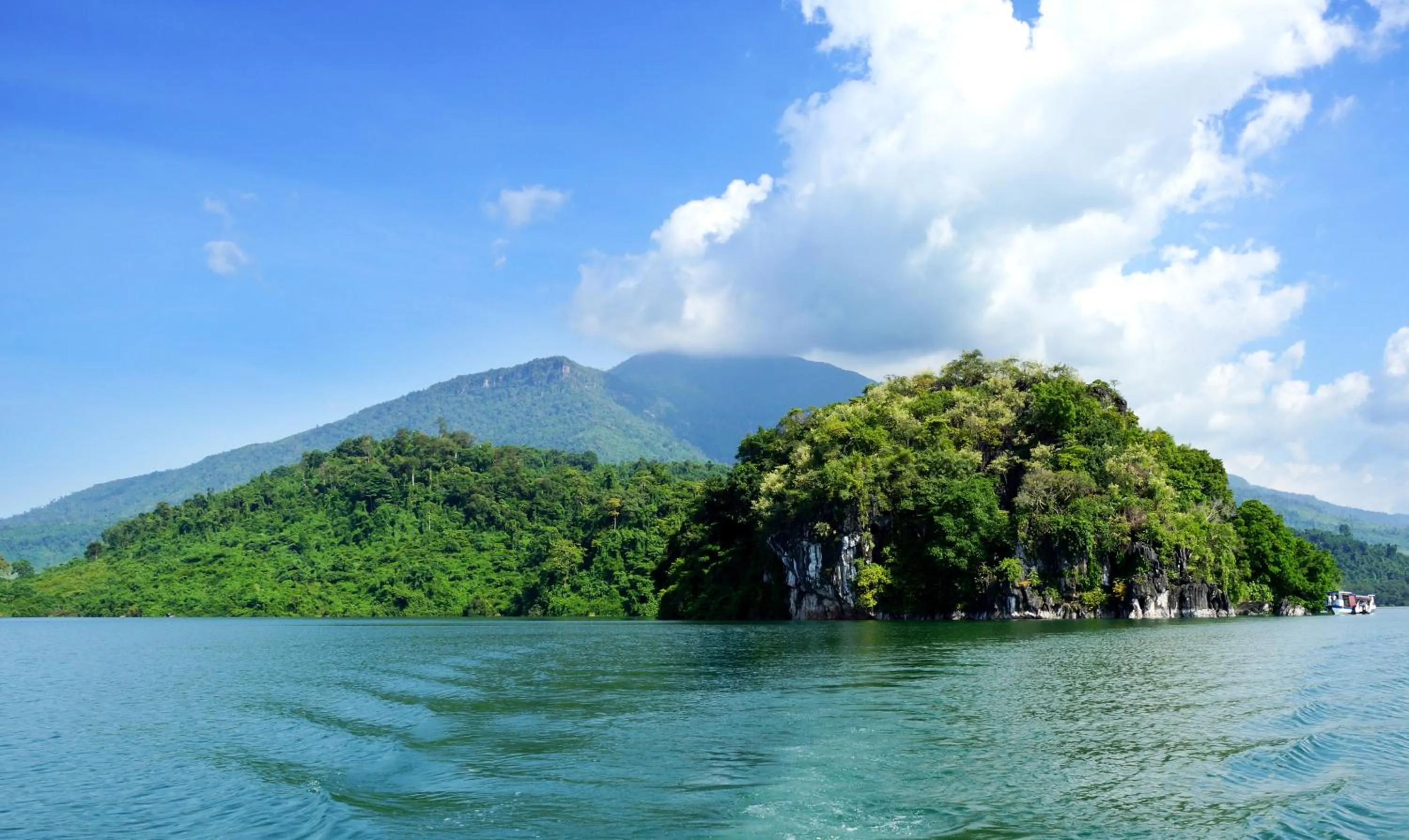 Nearby landmark in Dansavanh Namngum Resort
