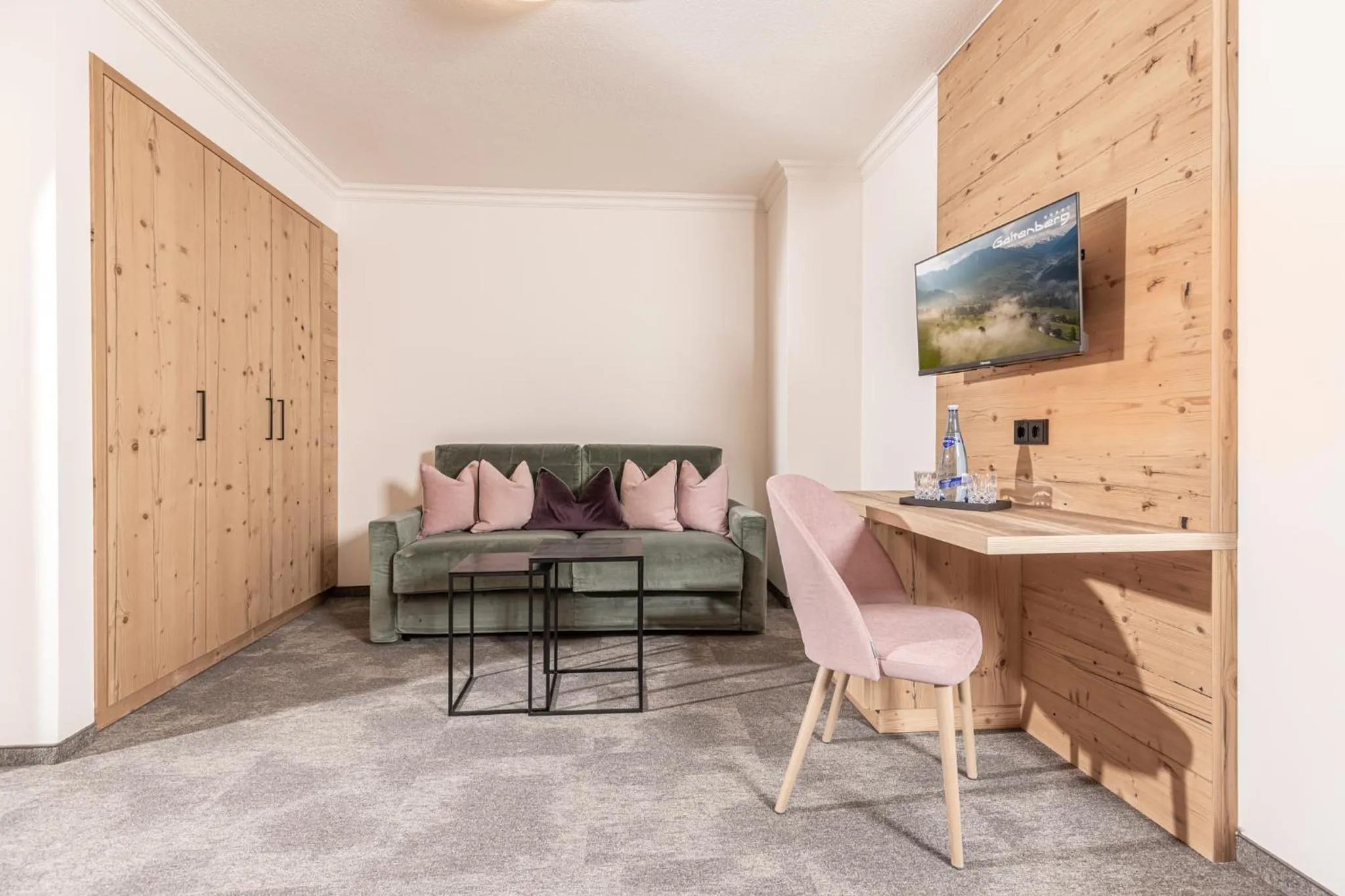 Staff in Galtenberg Bed & Breakfast