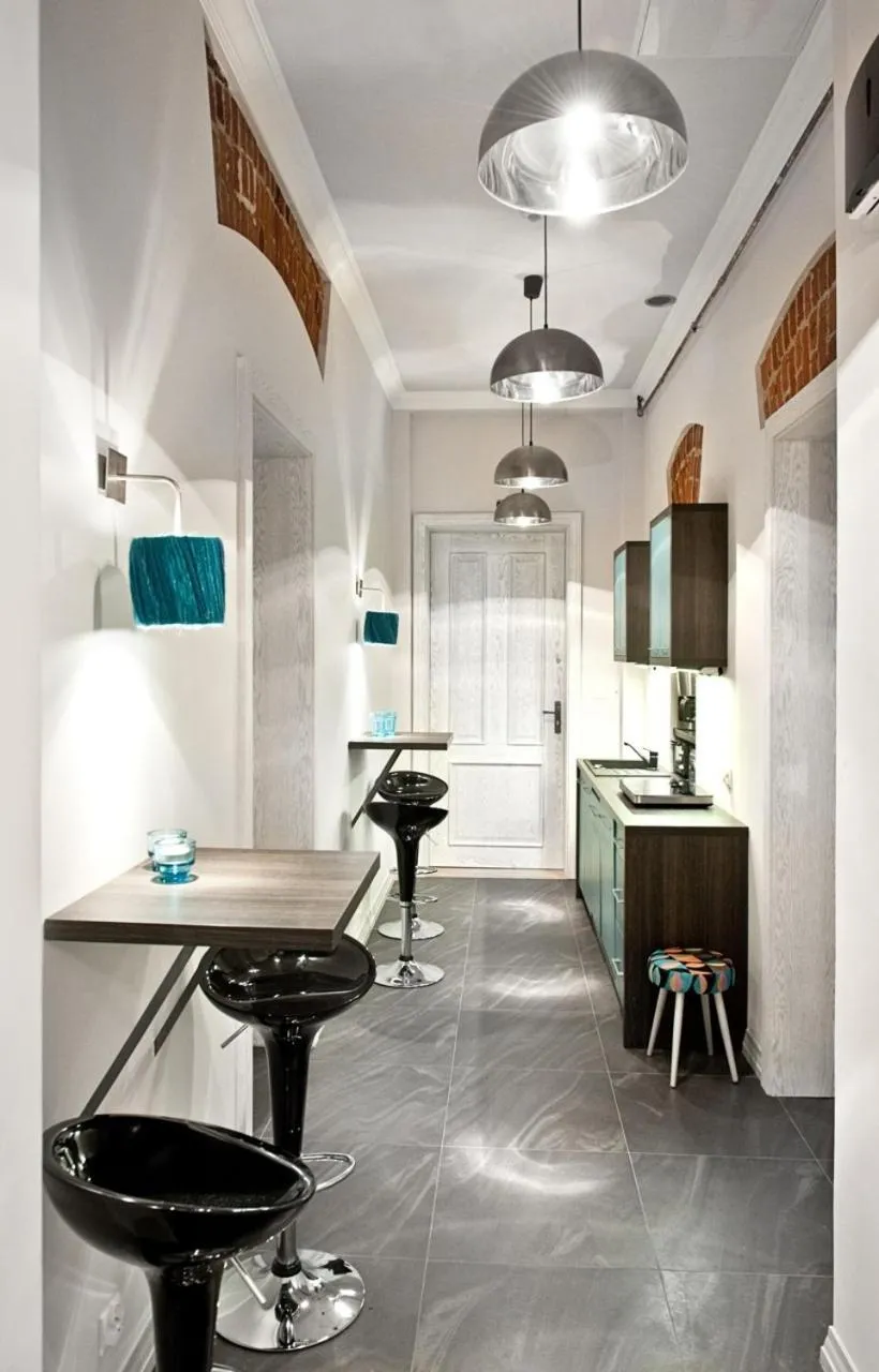 Kitchen or kitchenette in MoHo M