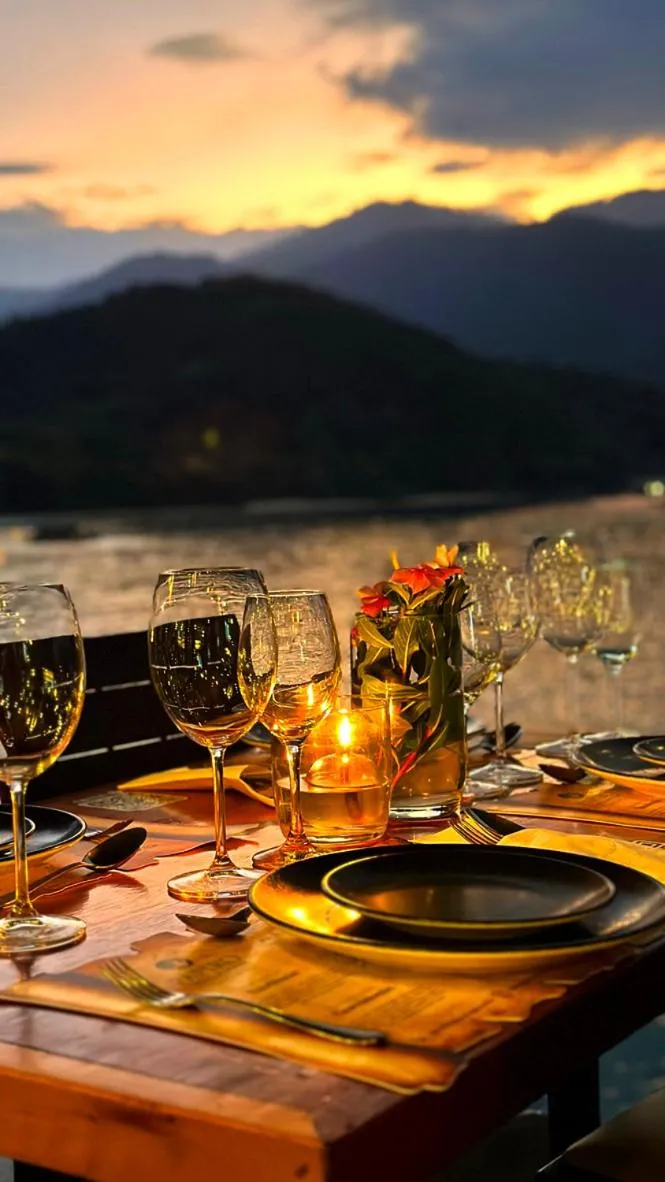 Restaurant/places to eat in Pousada Papiro Boutique