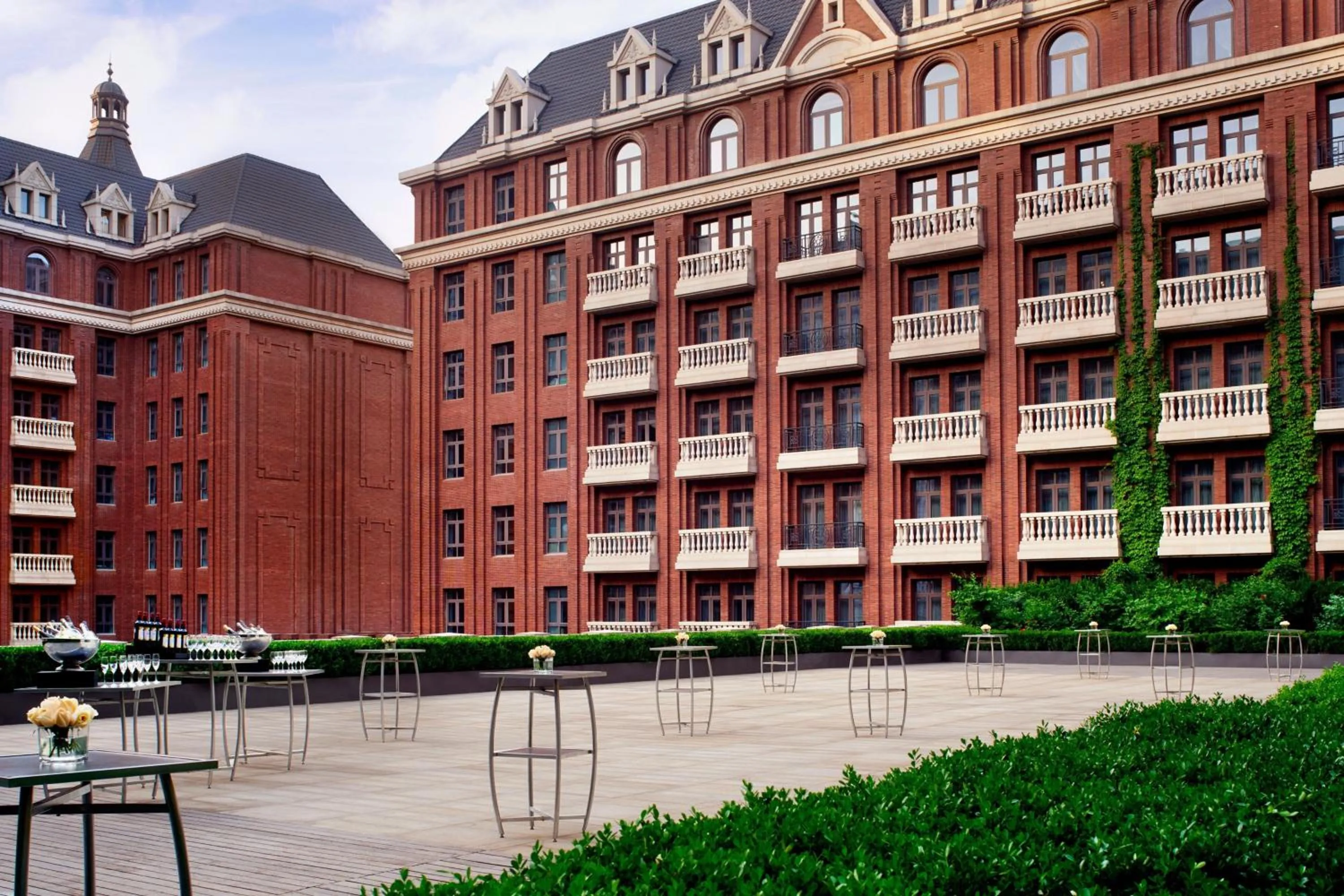 Meeting/conference room in The Ritz-Carlton, Tianjin