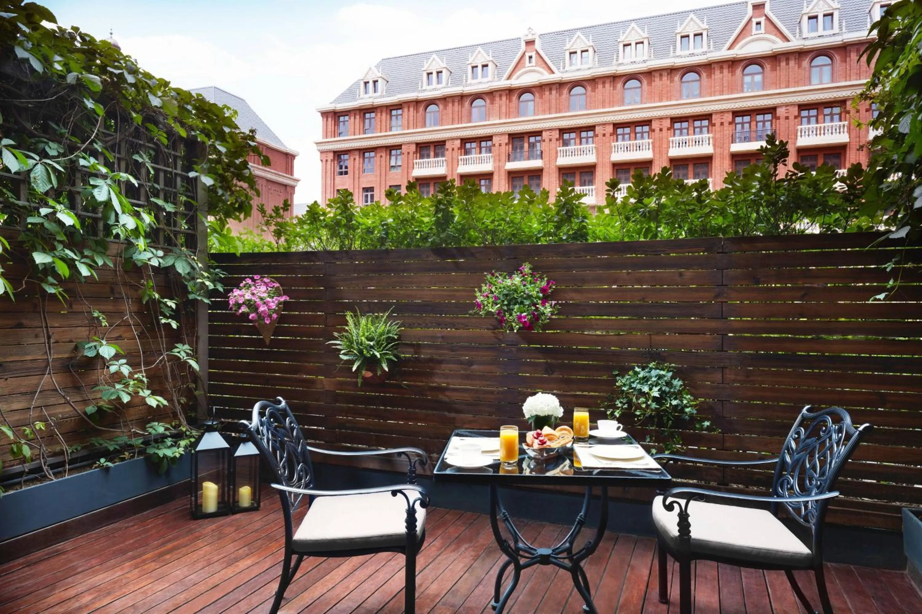 Photo of the whole room in The Ritz-Carlton, Tianjin