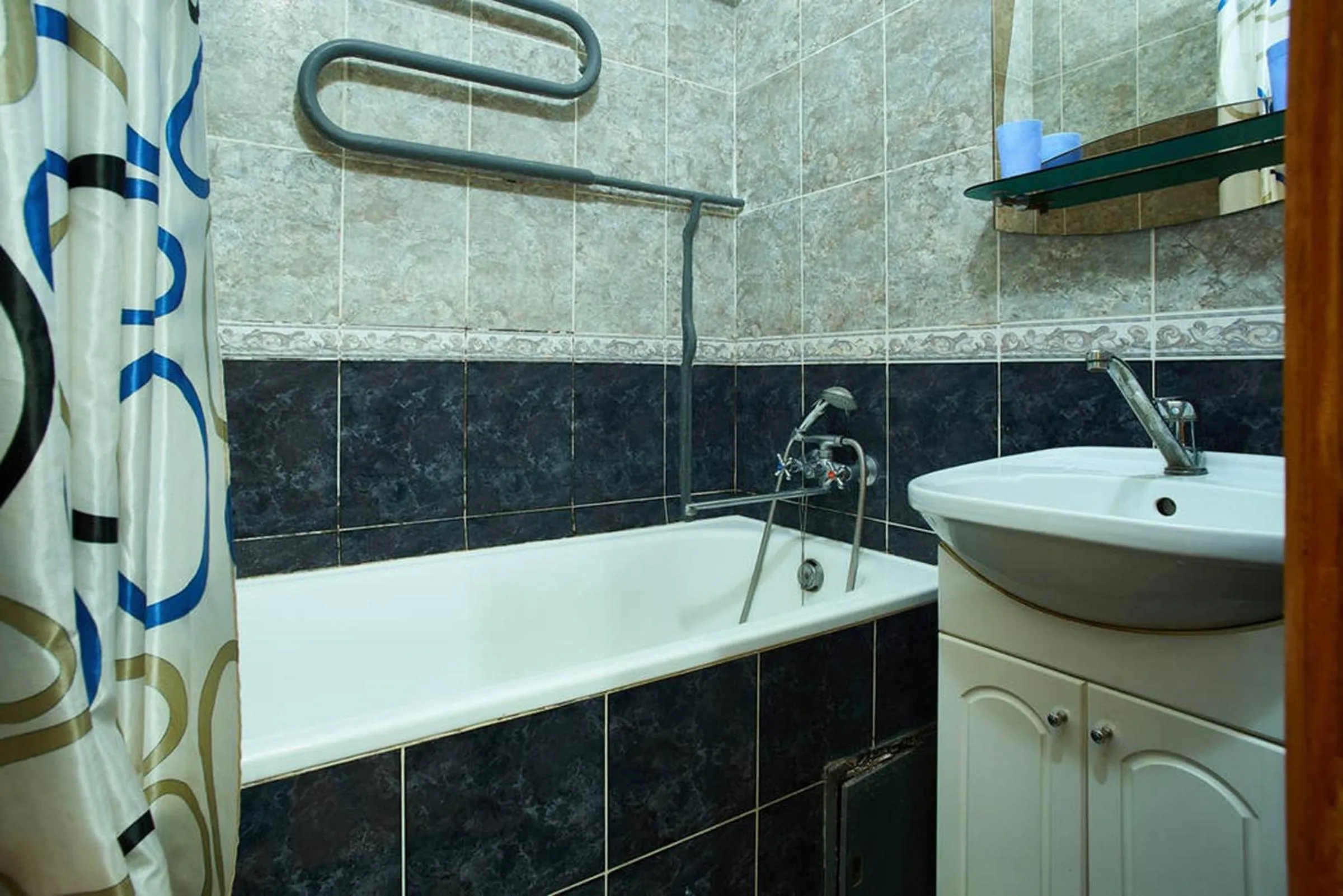 Bathroom in Home Hotel Apartments on Mykhailivska Square - Kiev