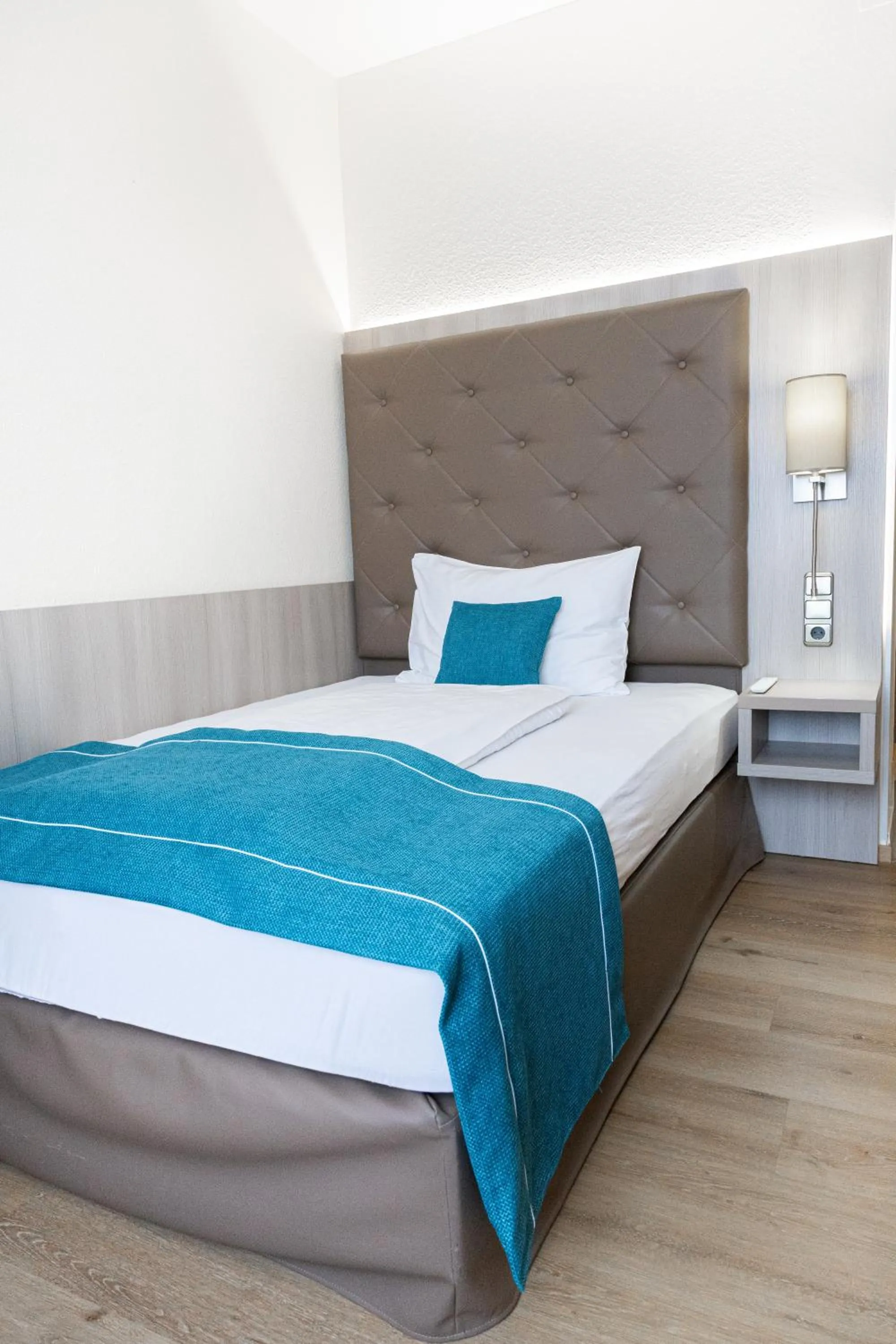 Photo of the whole room, Bed in Das Reinisch Hotel - near Vienna Airport