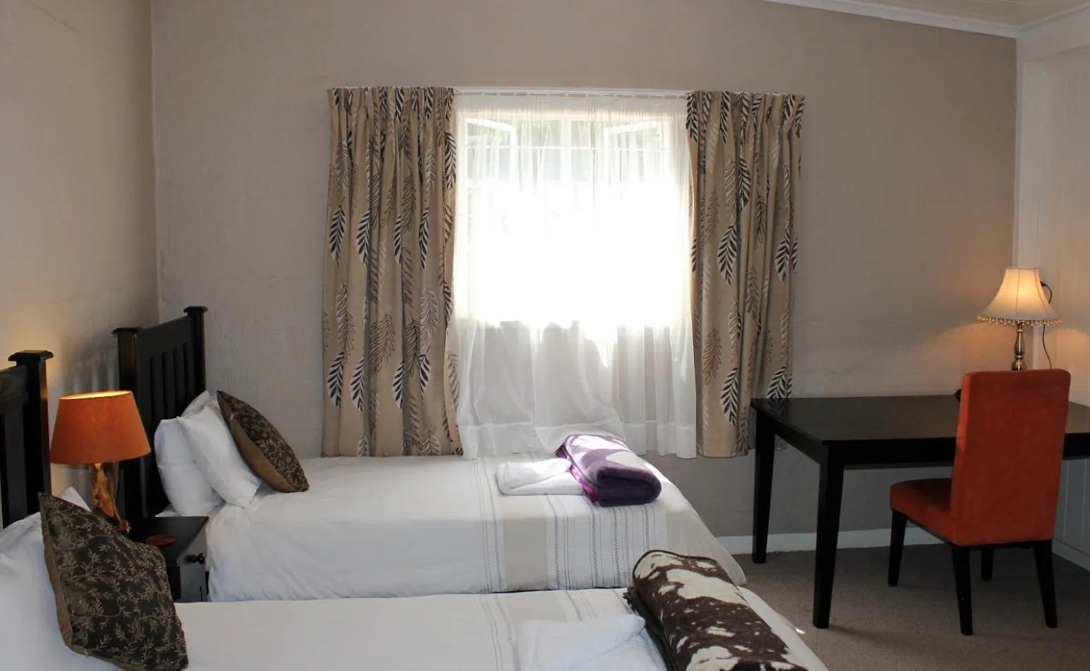 Bedroom, Bed in The Sabie Town House Guest Lodge