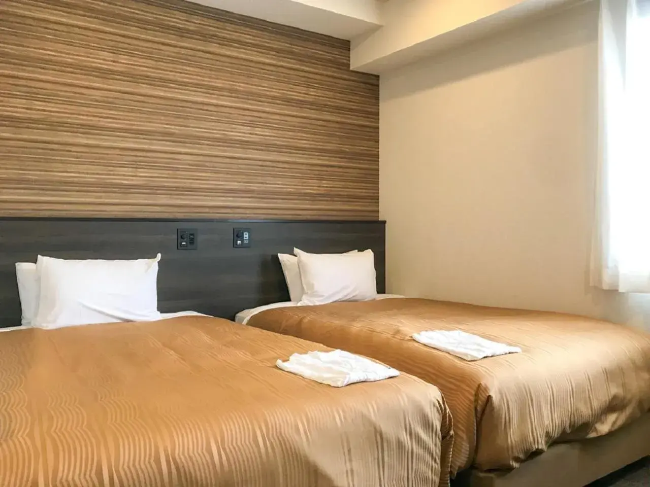 Twin Room - Smoking in HOTEL LiVEMAX Sendai Kokubuncho Twin Room - Smoking in HOTEL LiVEMAX Sendai Kokubuncho