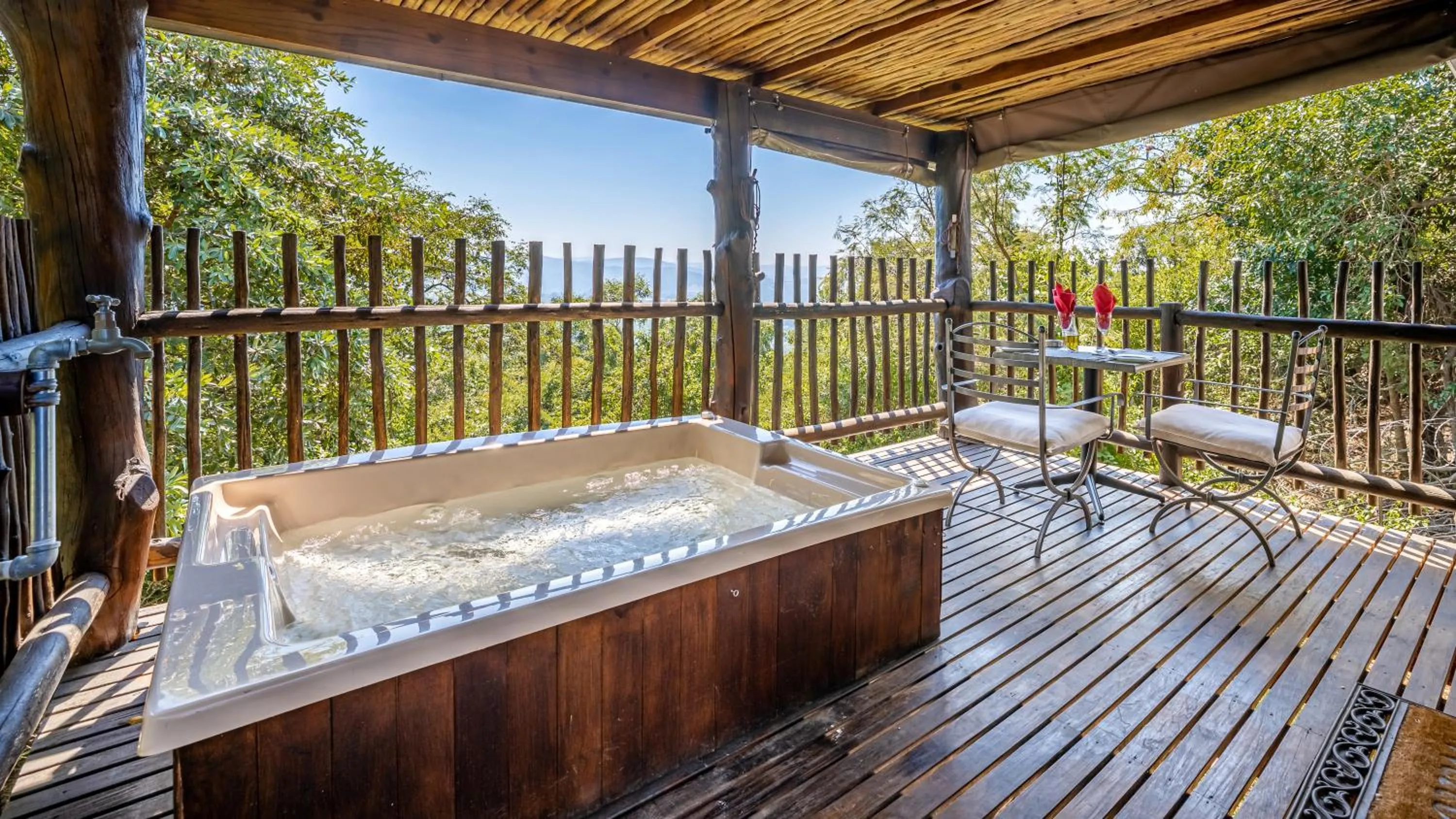 Hot Tub in Tranquil Nest