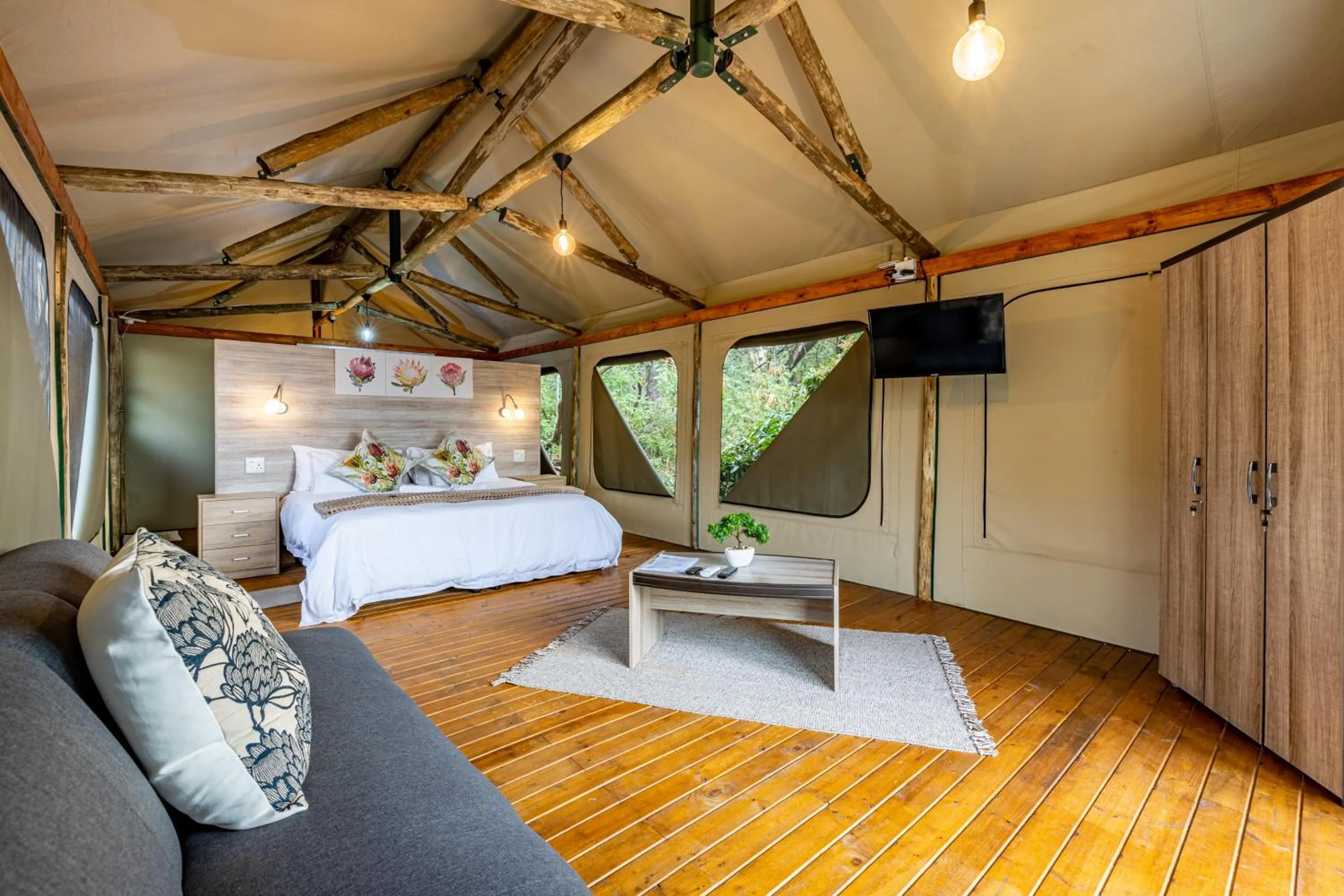 Bed in Tranquil Nest