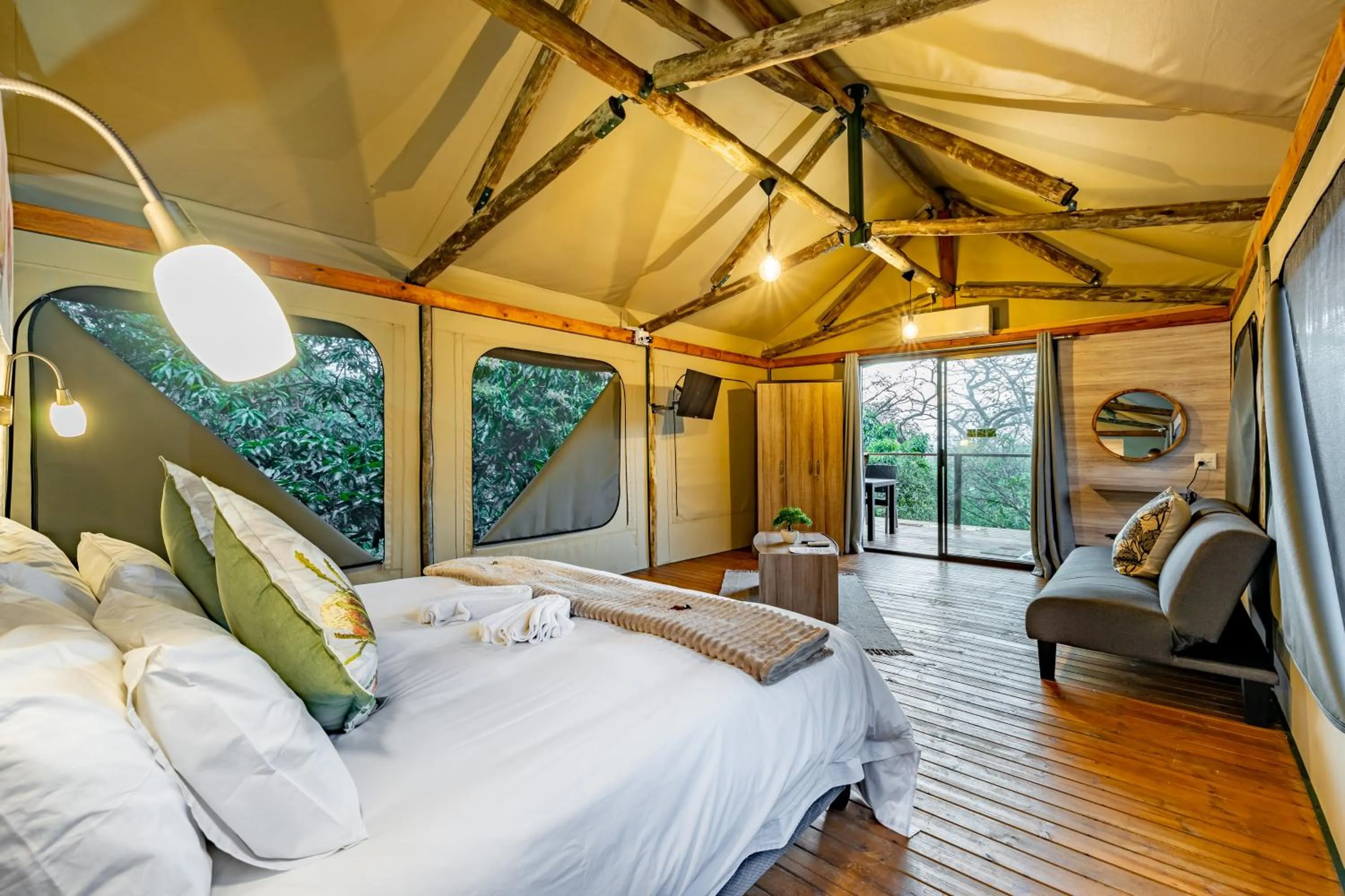 Bed in Tranquil Nest