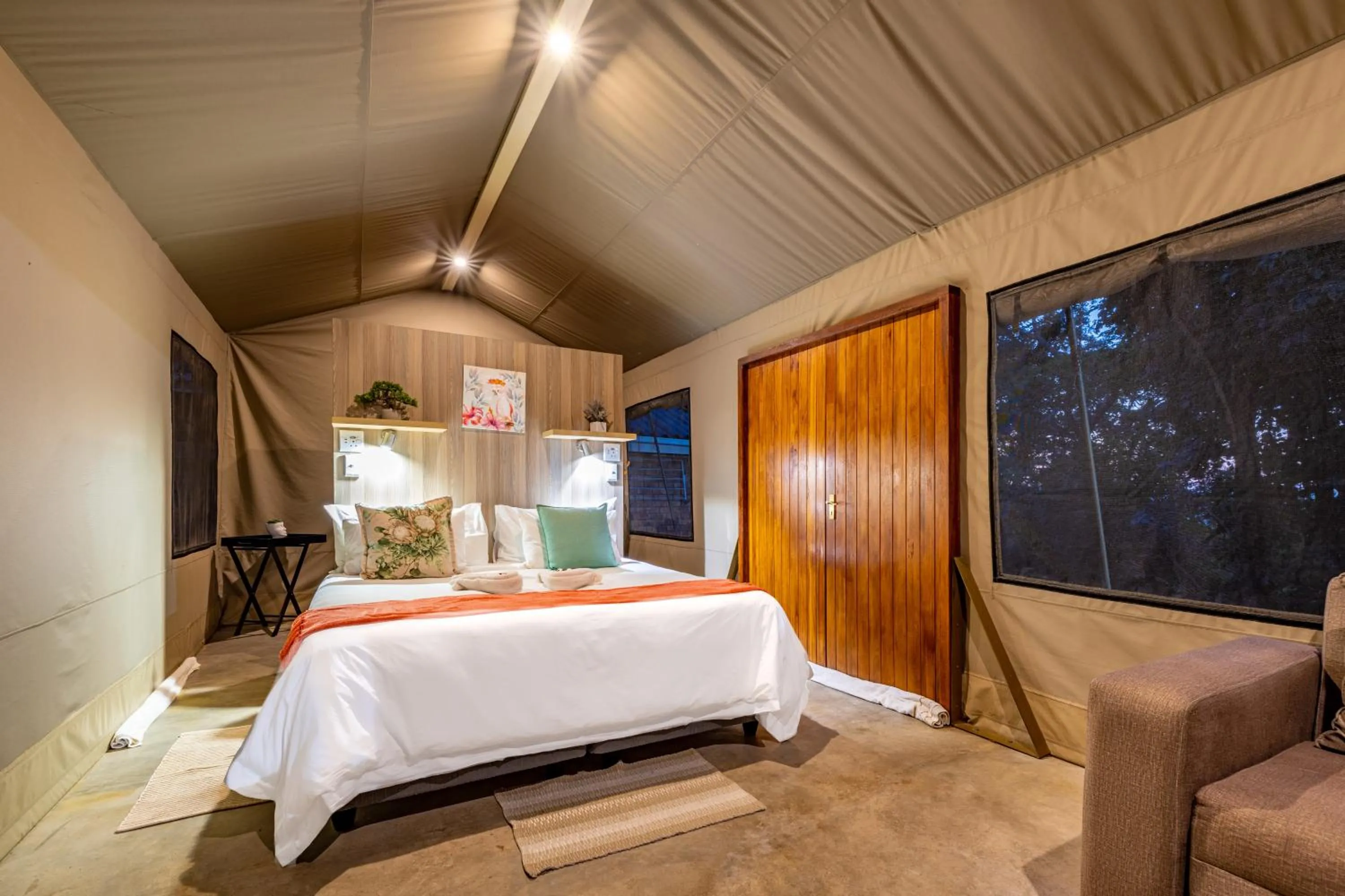 Bed in Tranquil Nest