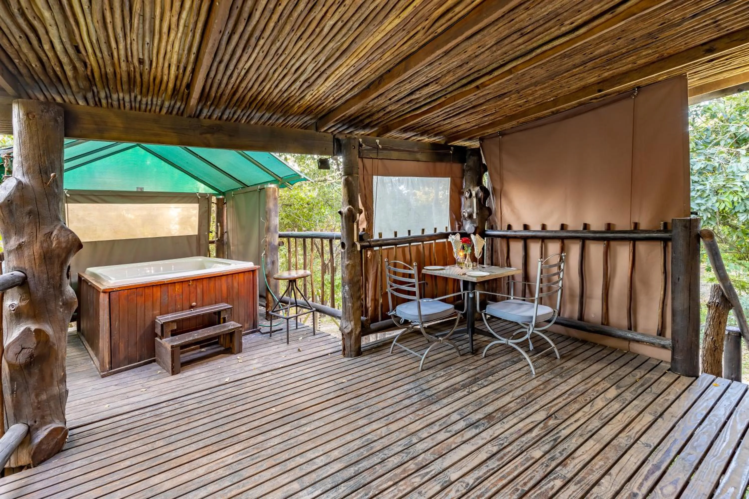 Balcony/Terrace in Tranquil Nest