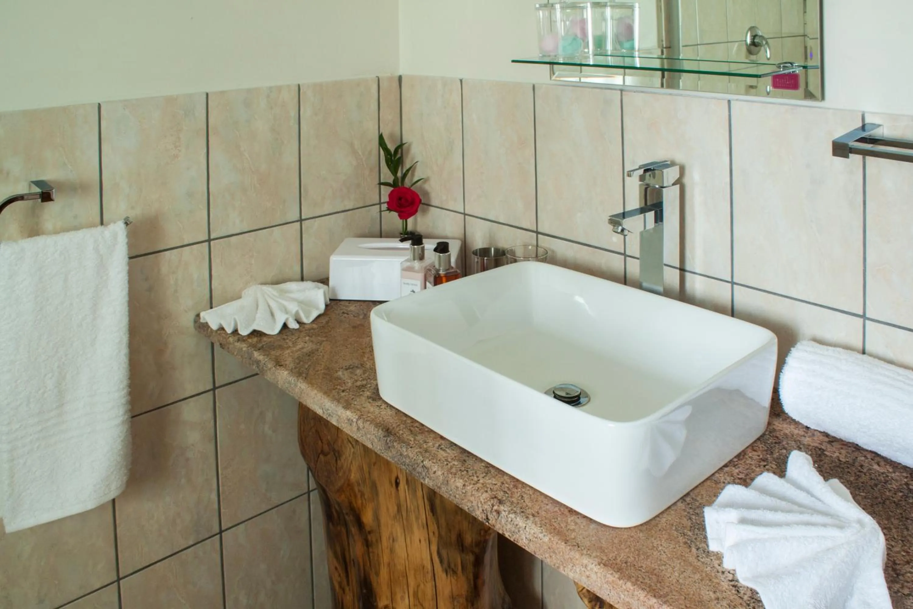 Bathroom in Tranquil Nest