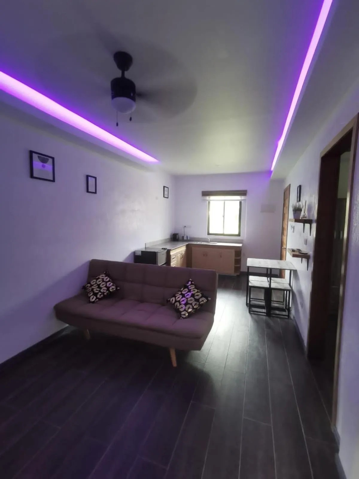Living room, Bed in Hidden Lagoon Resort