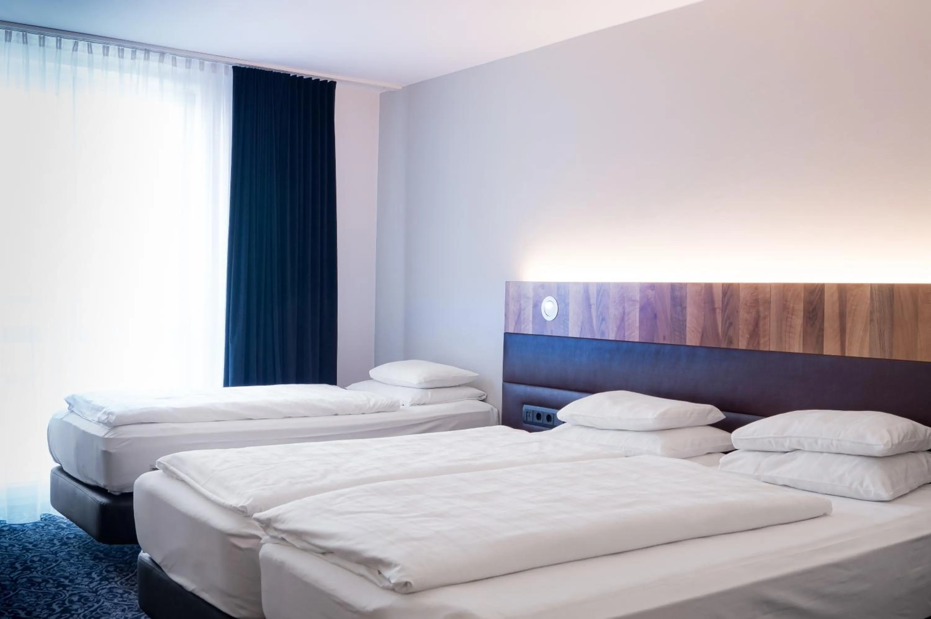 Photo of the whole room, Bed in Hotel Grauer Bär