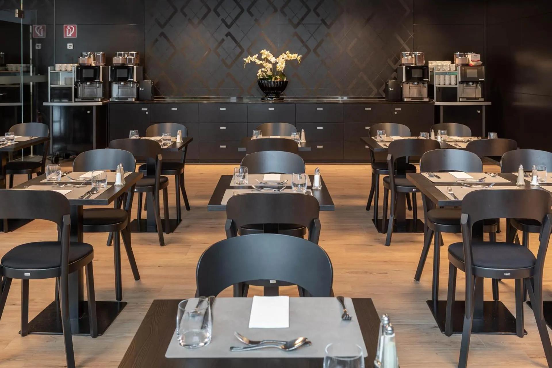 Restaurant/places to eat in Hotel Grauer Bär