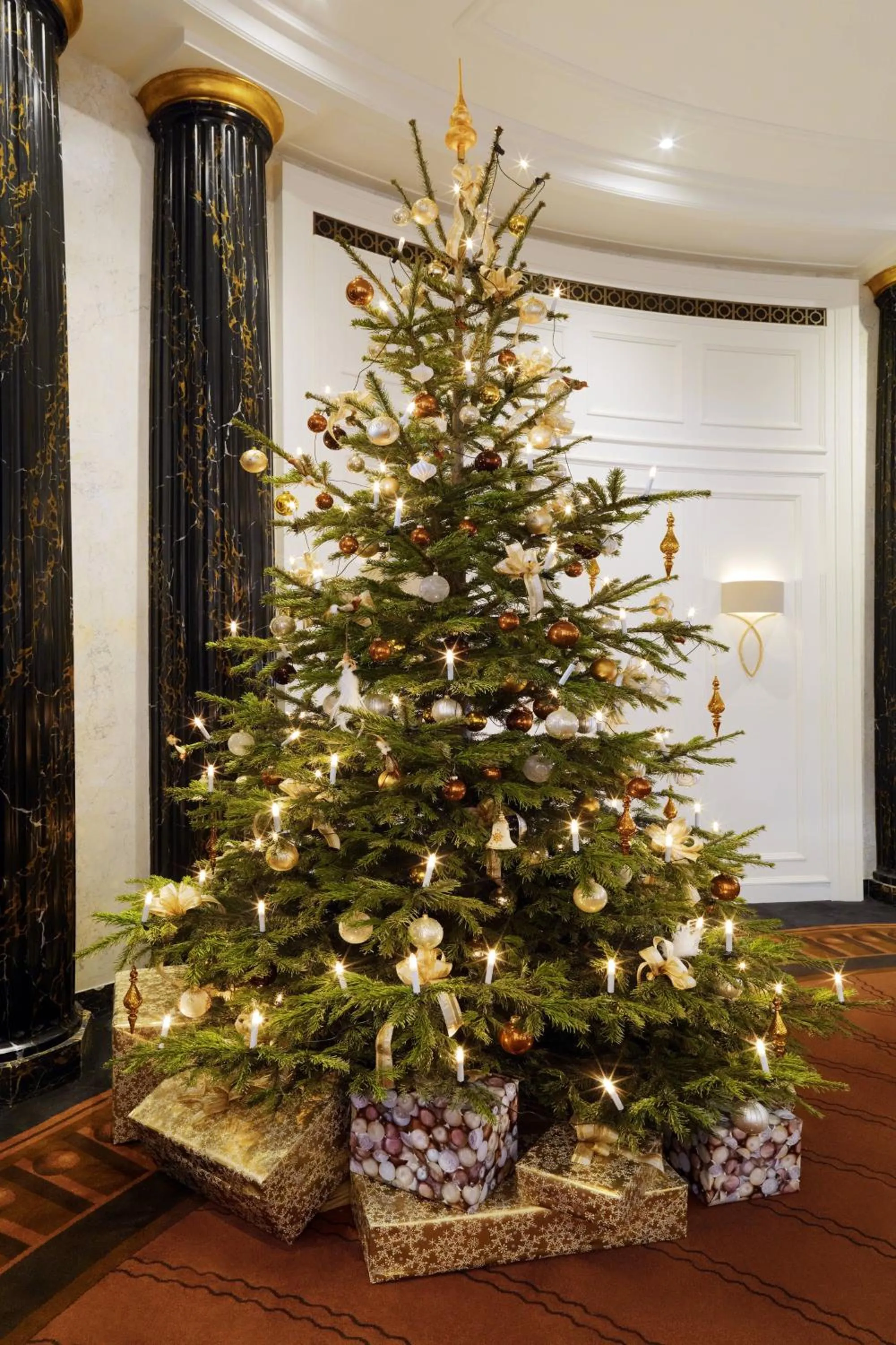 Lobby or reception in Hotel Bristol, a Luxury Collection Hotel, Vienna