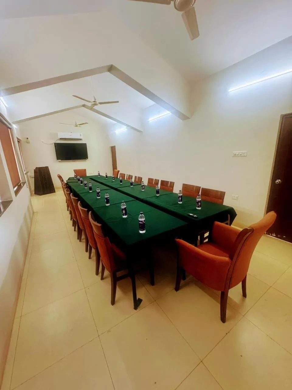 Meeting/conference room in Ocean White Sands Resort & Spa