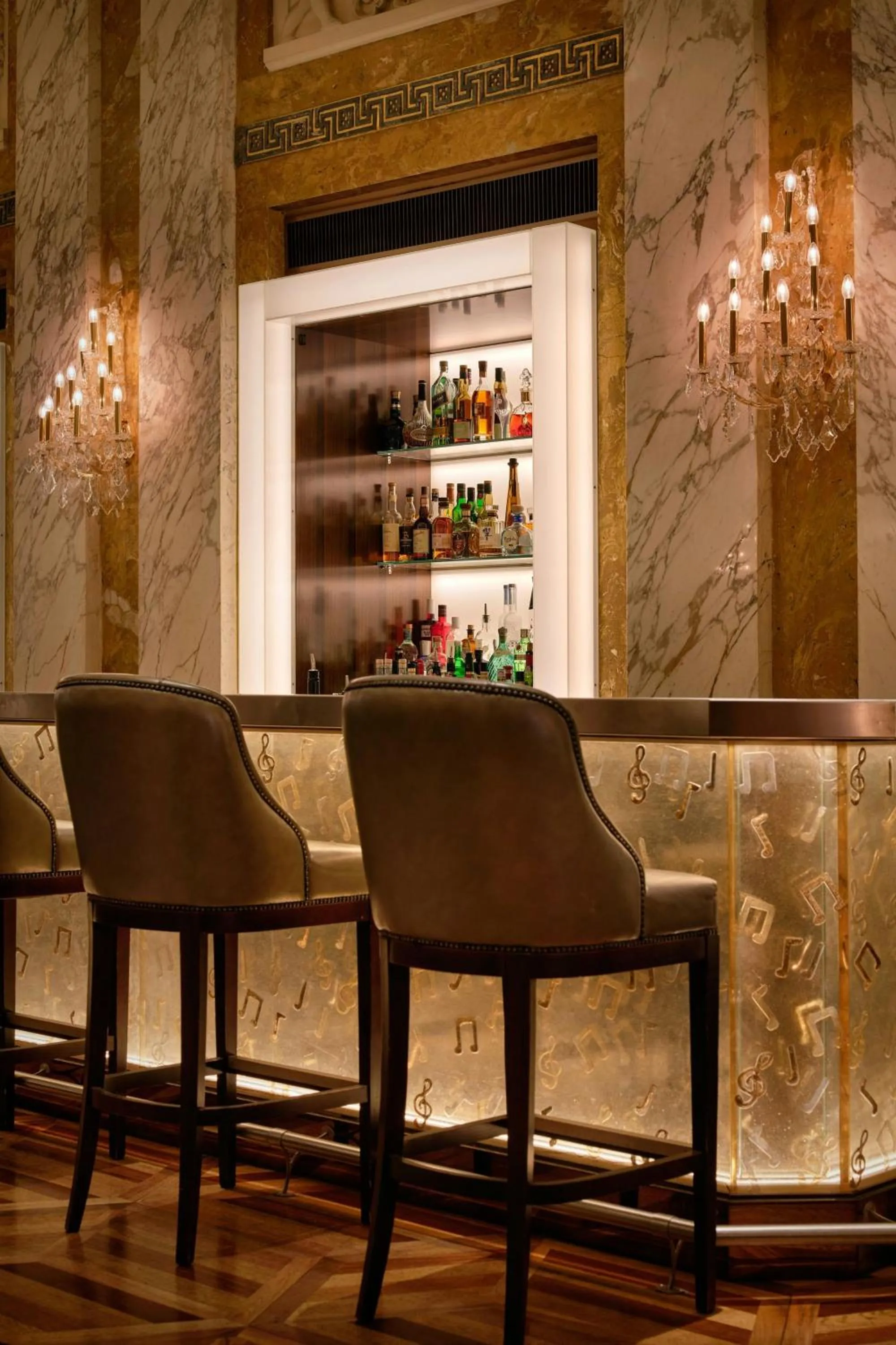 Lounge or bar in Hotel Imperial, a Luxury Collection Hotel, Vienna