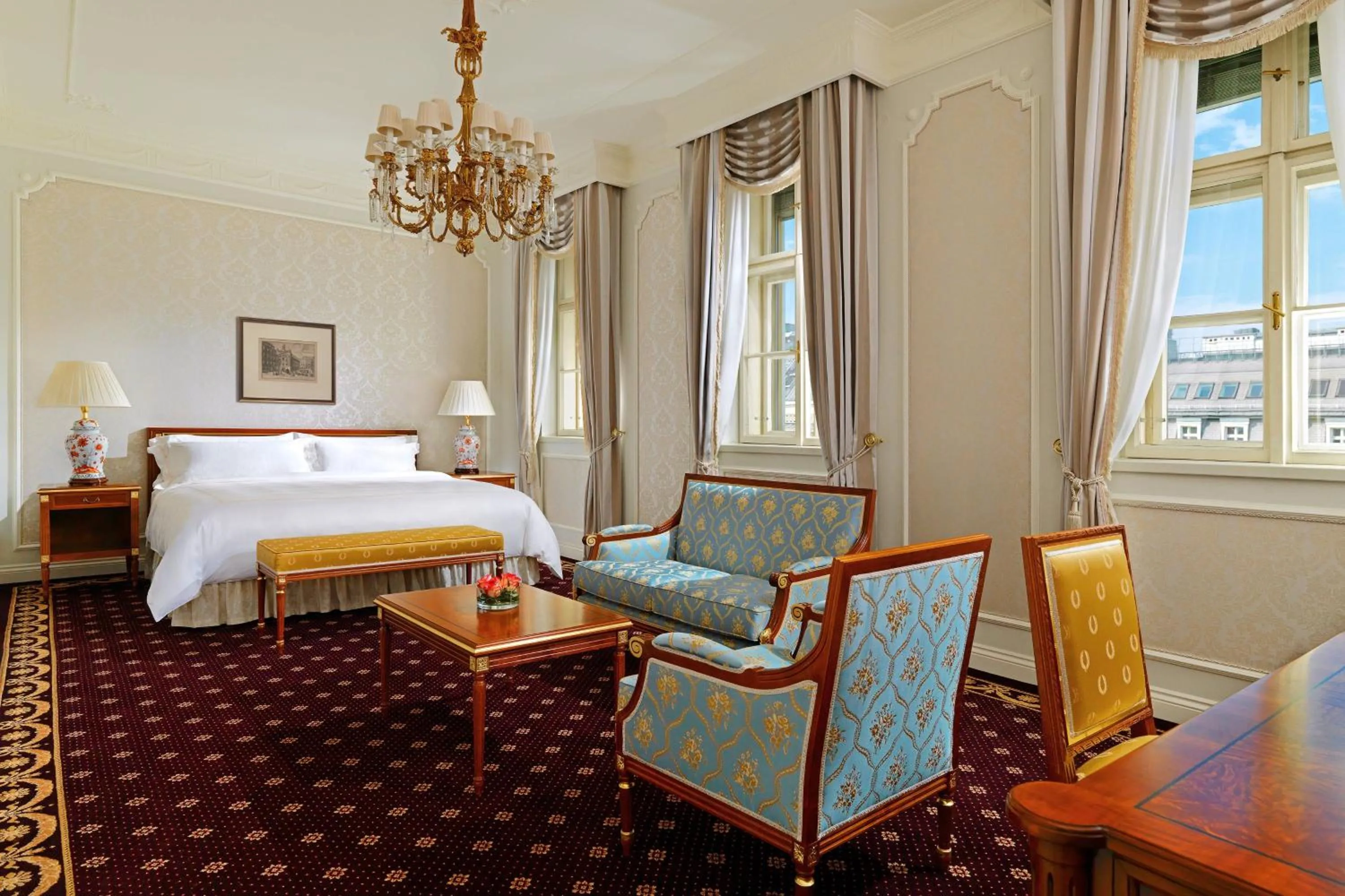 Photo of the whole room, Bed in Hotel Imperial, a Luxury Collection Hotel, Vienna