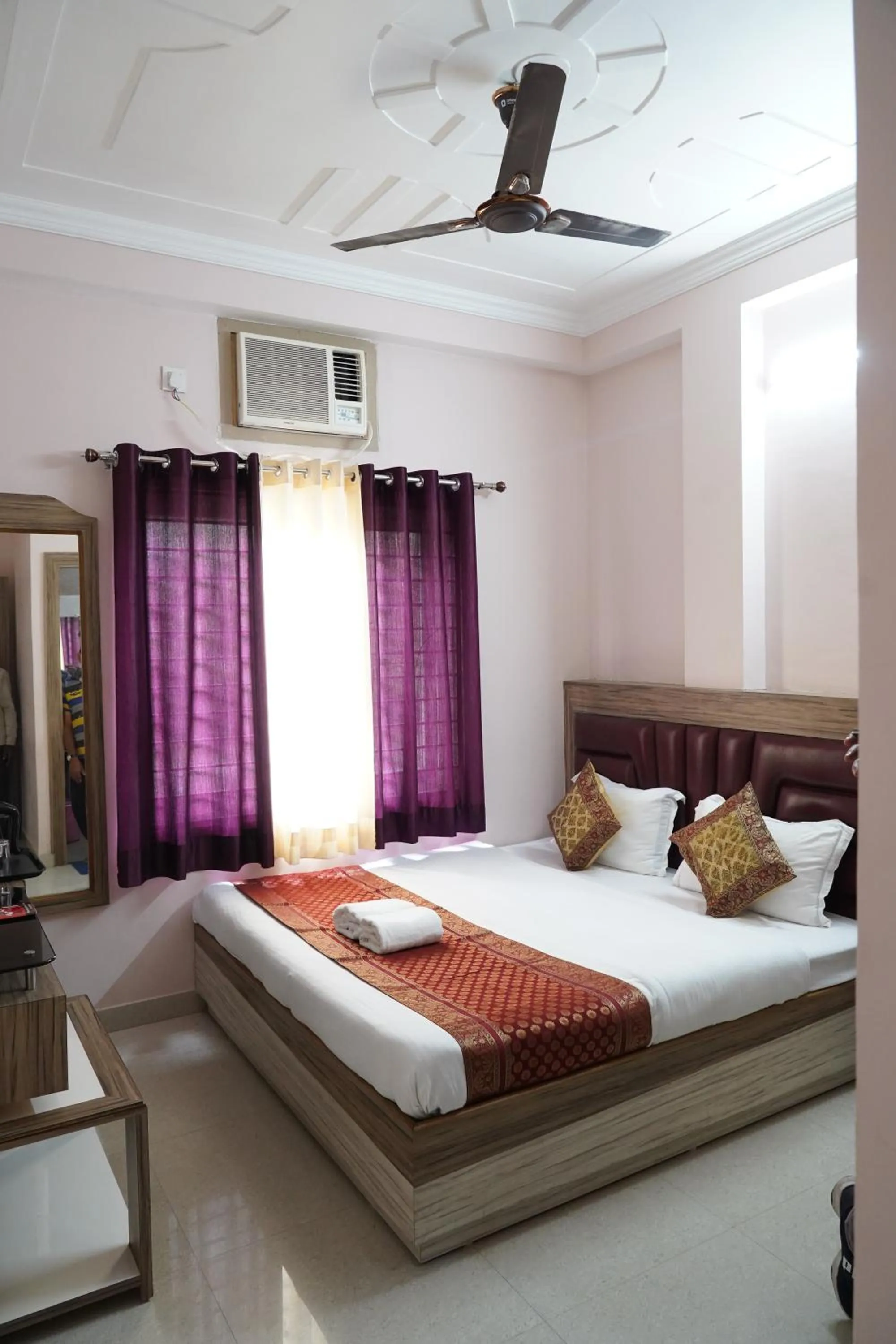Deluxe Double Room in Hotel City Palace