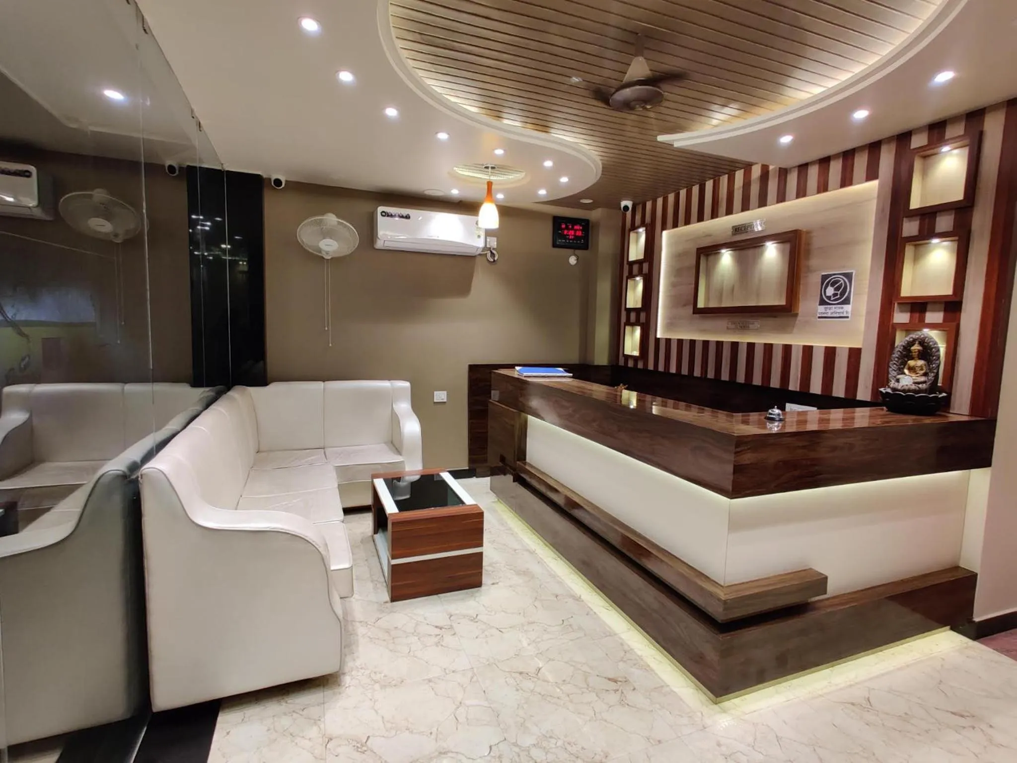 Seating area in Hotel City Palace