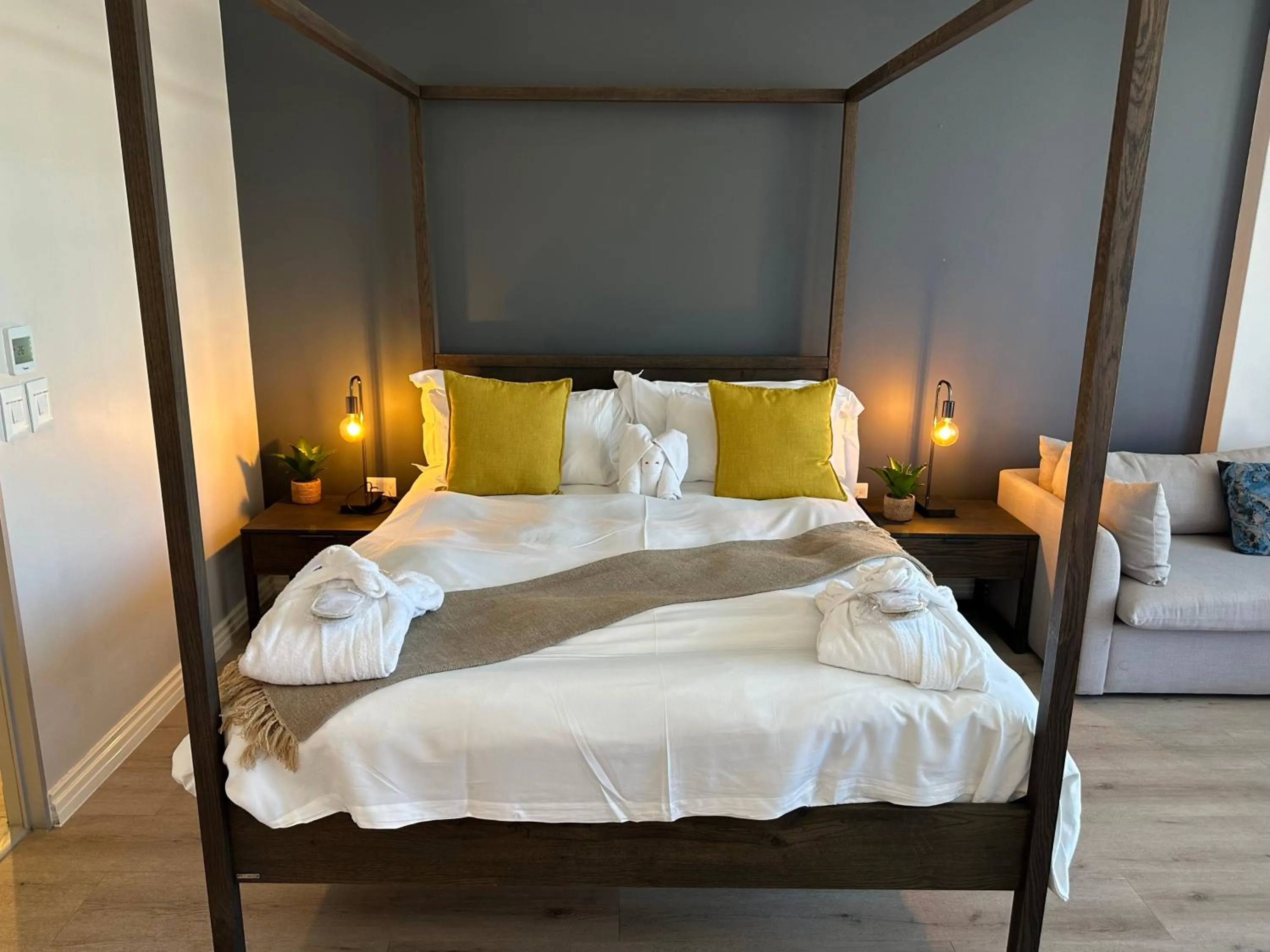 Bed in Urban Elephant 16 On Bree