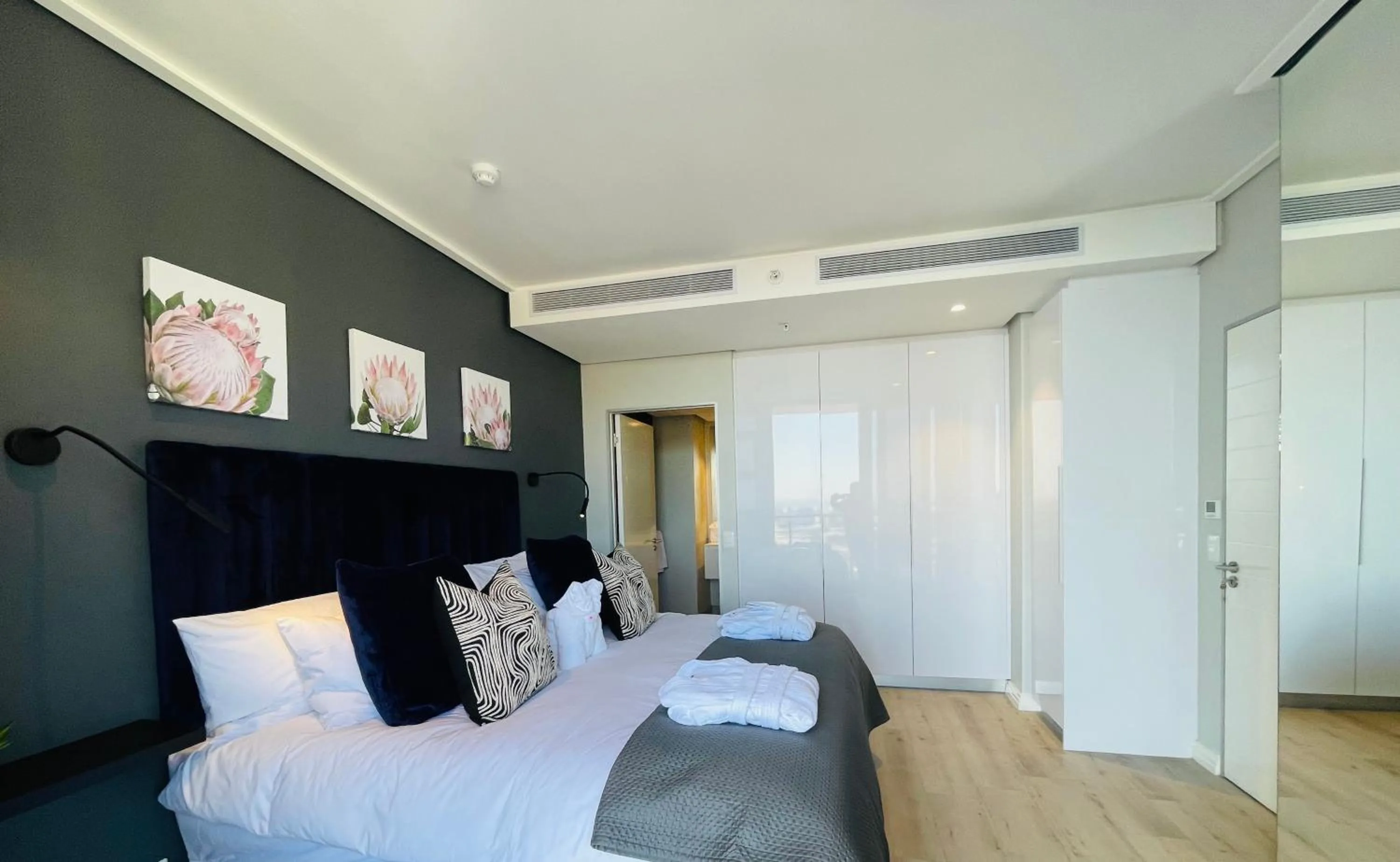 Bed in Urban Elephant 16 On Bree