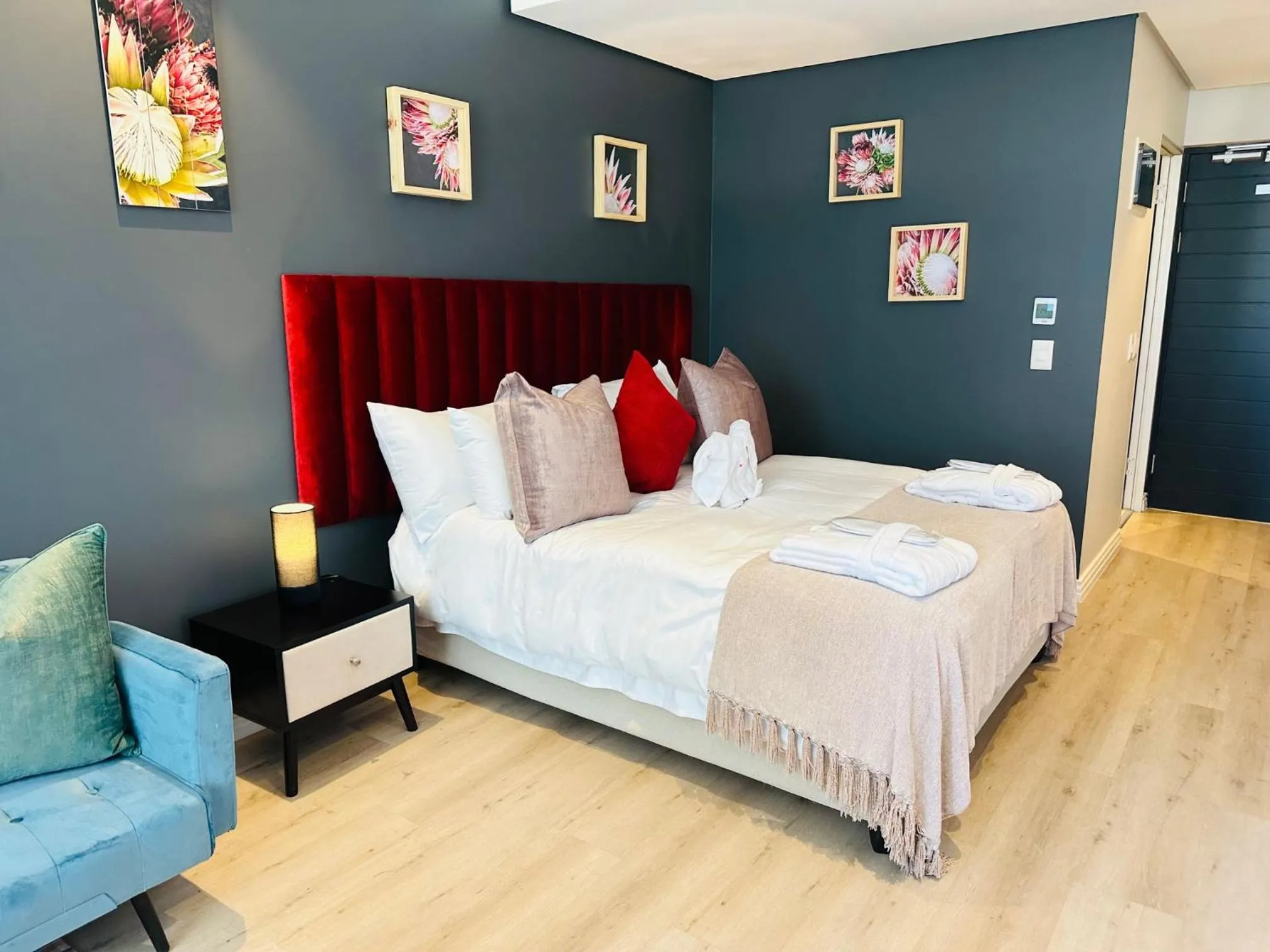 Bed in Urban Elephant 16 On Bree