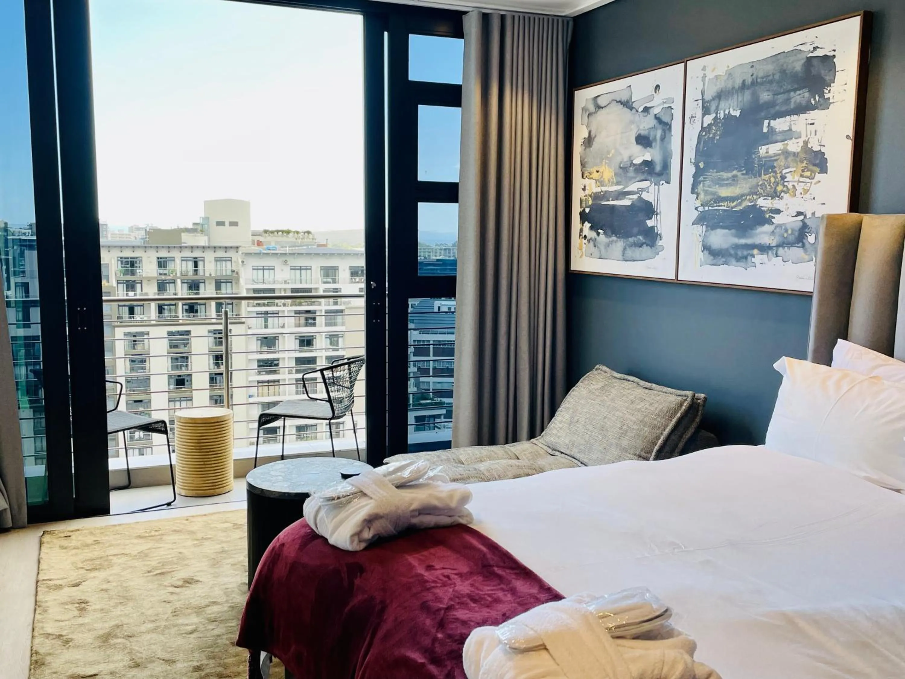 View (from property/room), Bed in Urban Elephant 16 On Bree