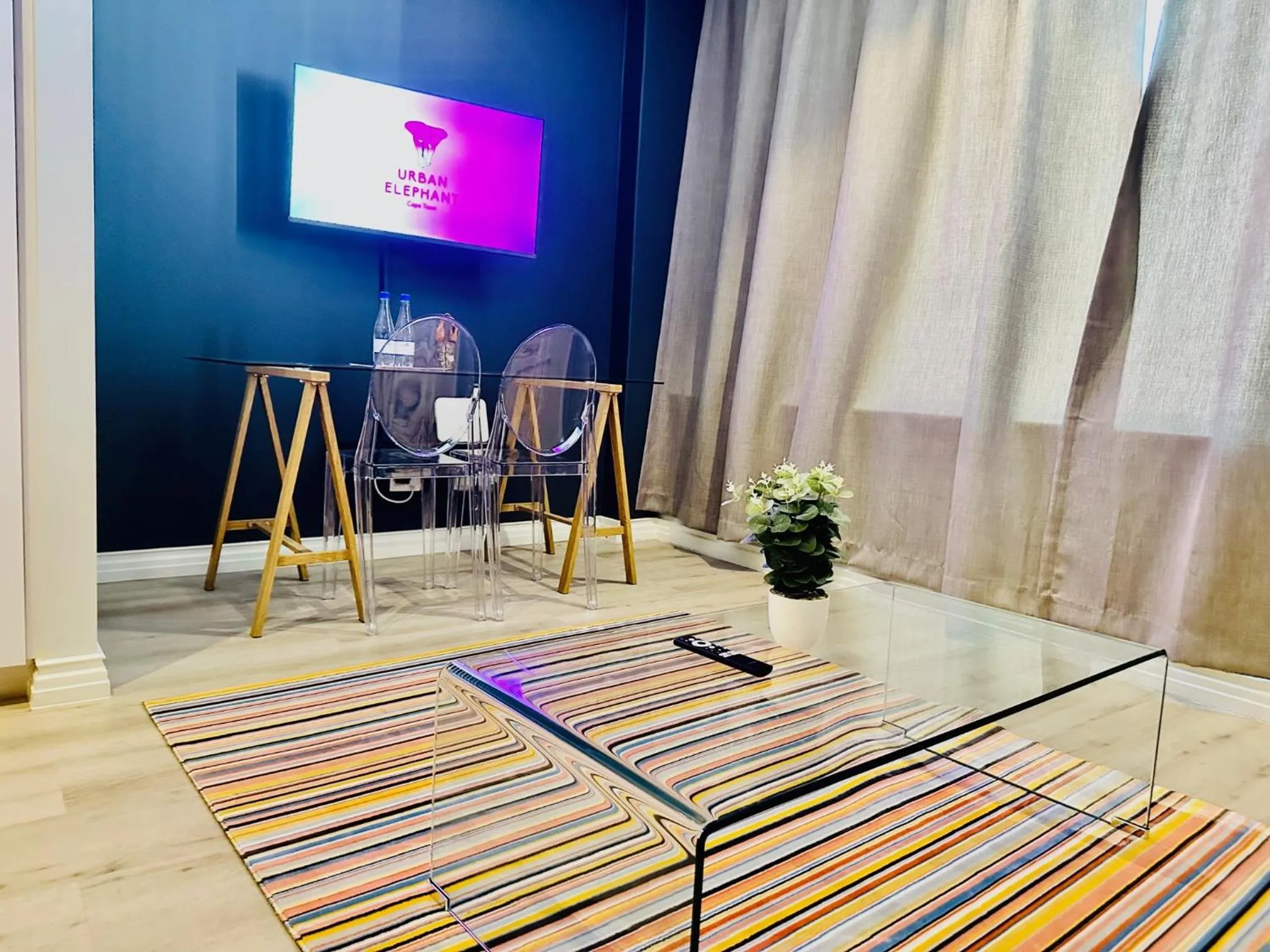 TV and multimedia in Urban Elephant 16 On Bree