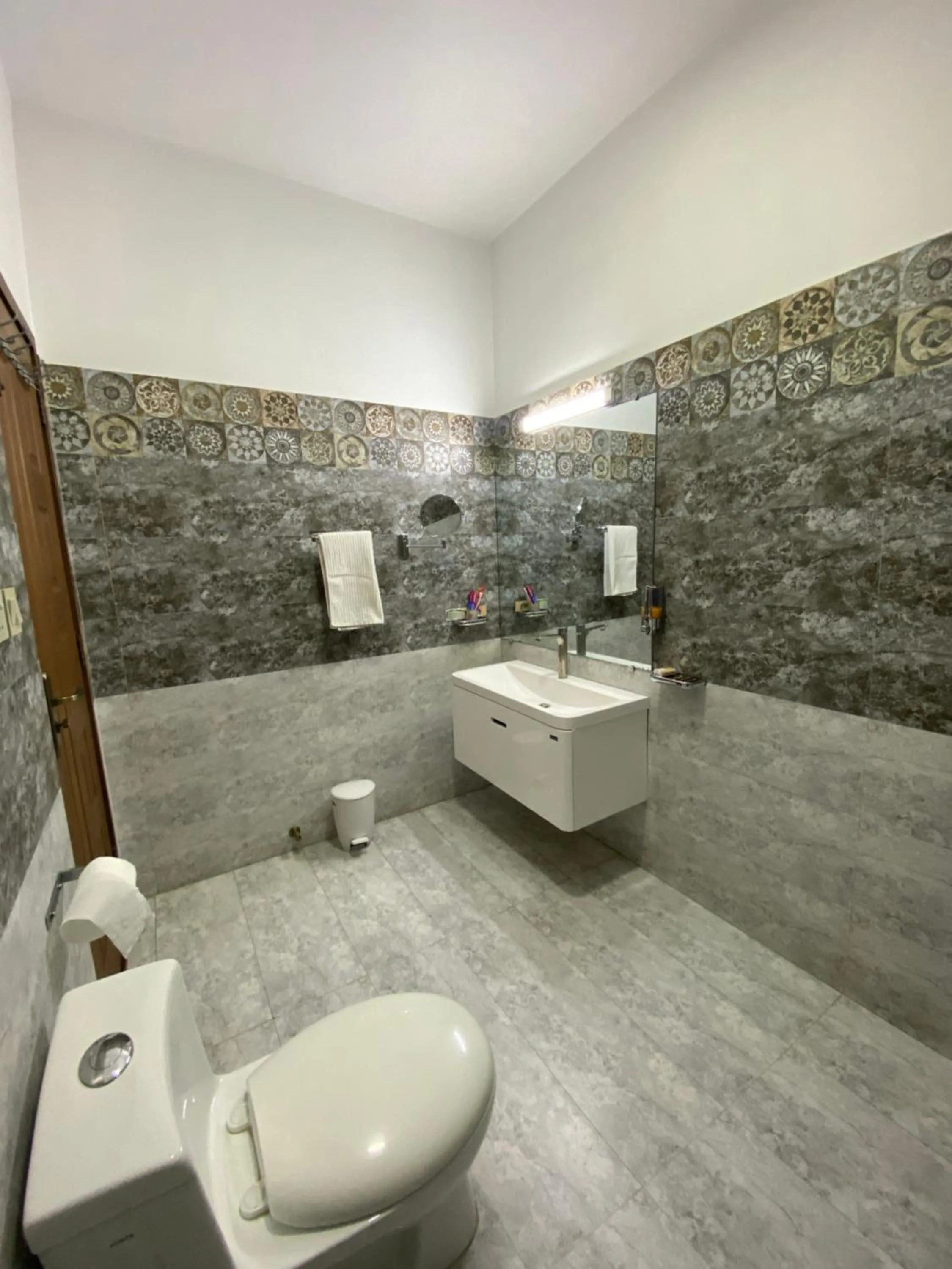 Alpha Guest House