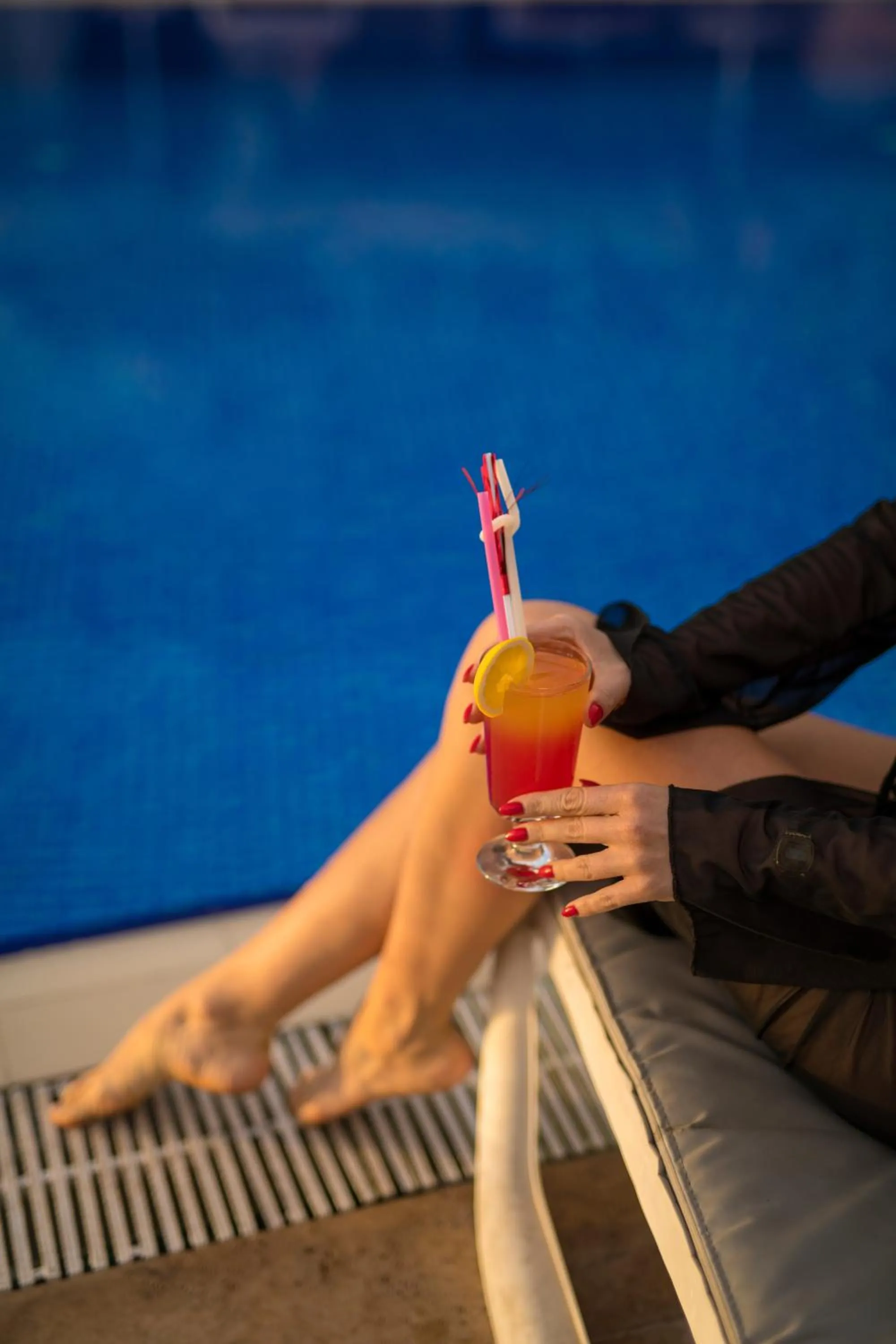 Sunset Beach Club Aqua Lettings