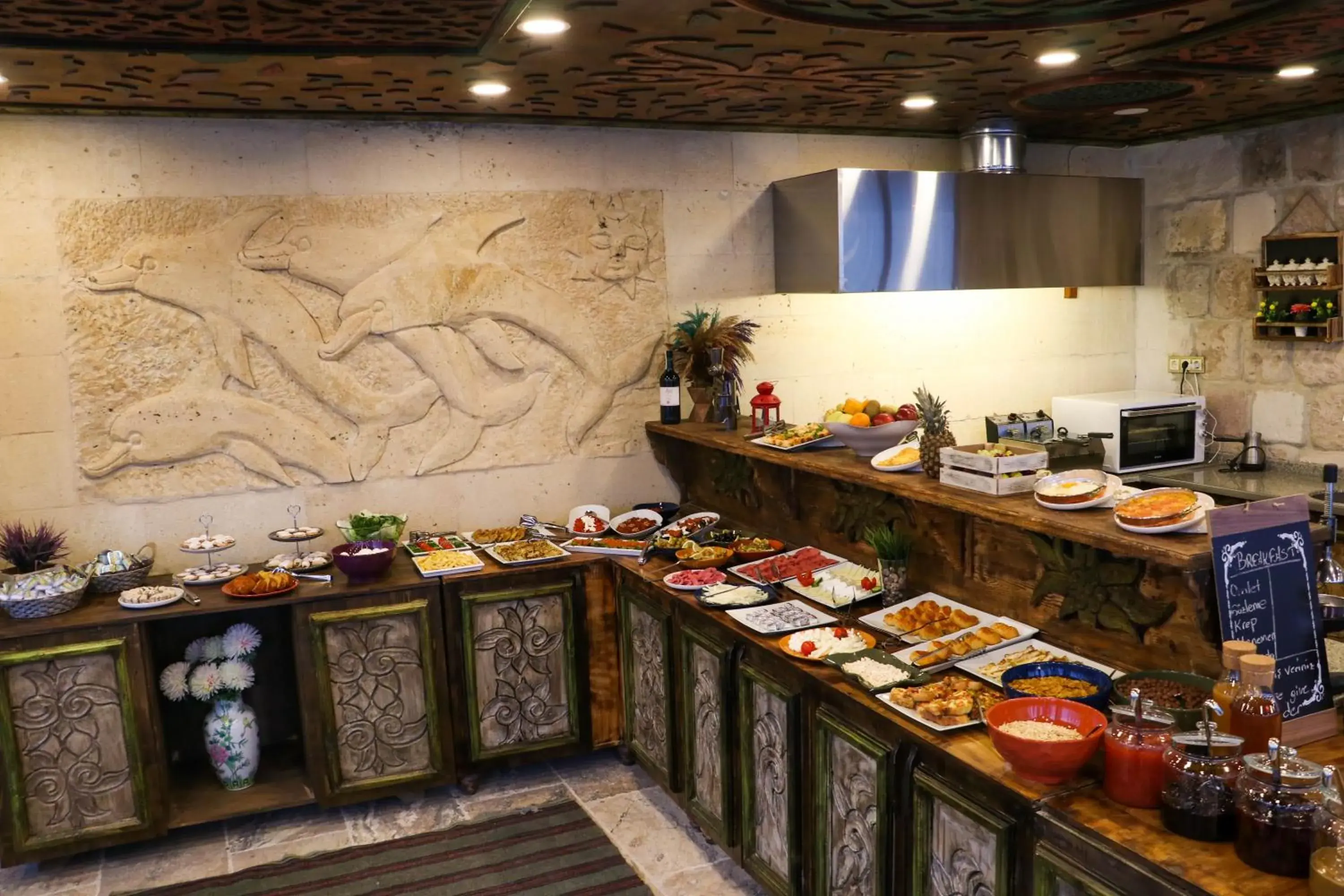 Restaurant/places to eat in Olivia Cave Hotel Restaurant/places to eat in Olivia Cave Hotel