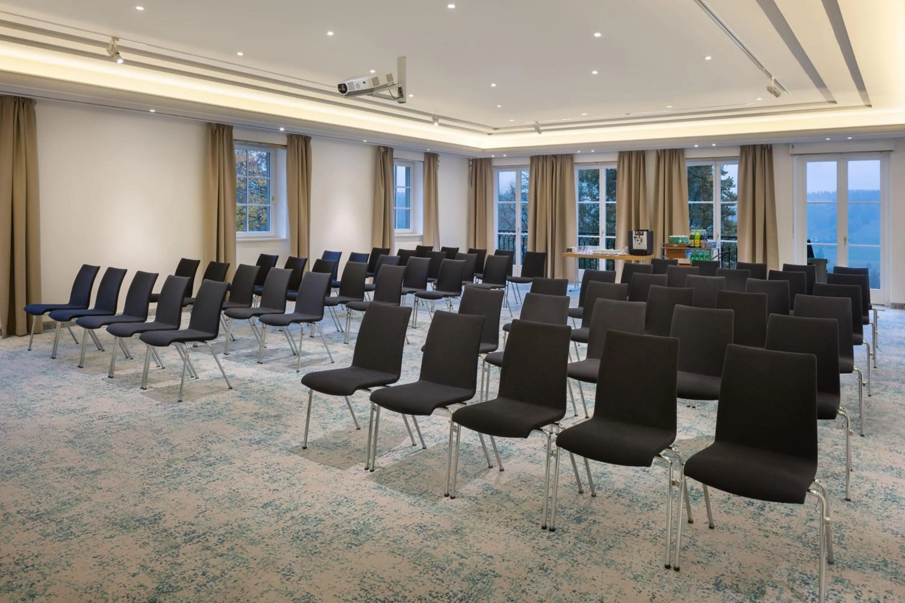 Meeting/conference room in Arabella Jagdhof Resort am Fuschlsee, a Tribute Portfolio Hotel