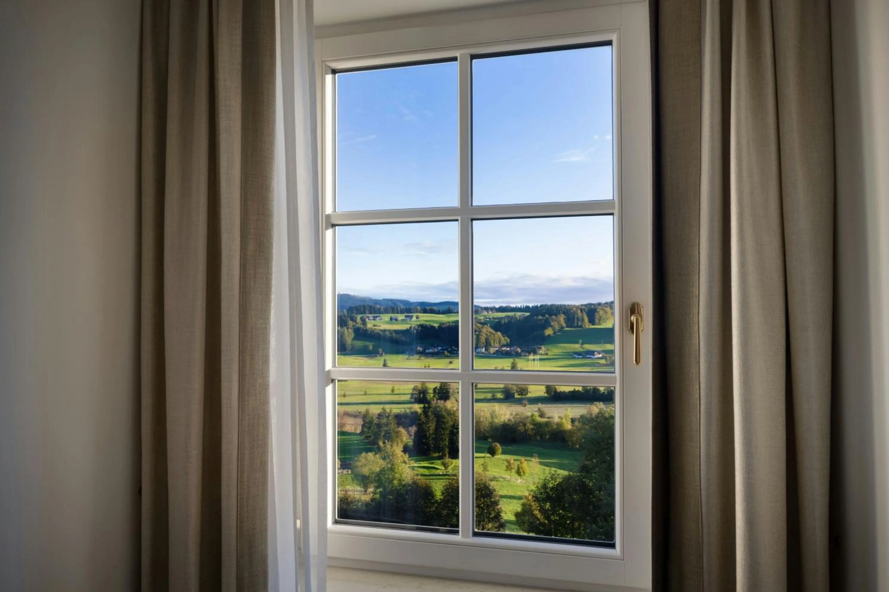 Photo of the whole room in Arabella Jagdhof Resort am Fuschlsee, a Tribute Portfolio Hotel
