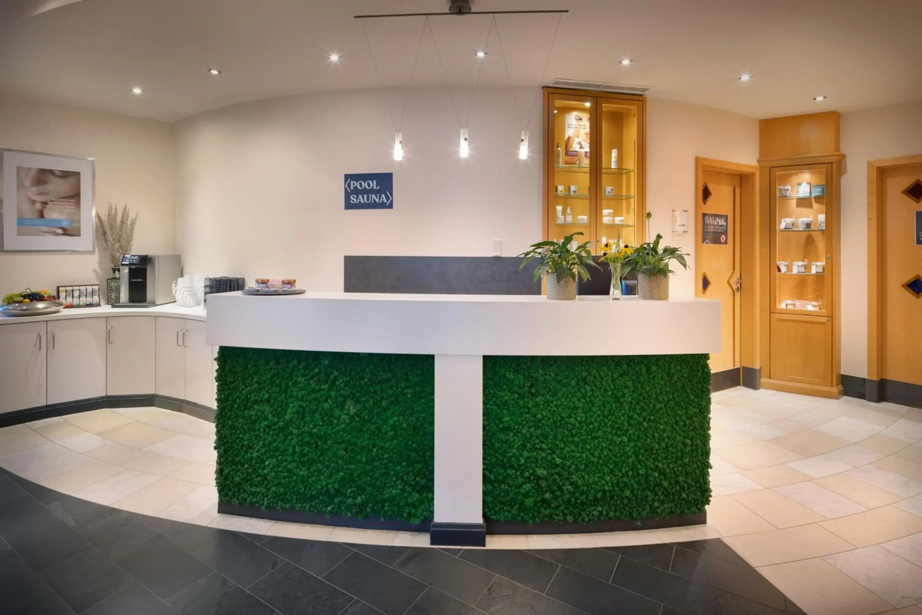 Lobby or reception in Arabella Jagdhof Resort am Fuschlsee, a Tribute Portfolio Hotel Lobby or reception in Arabella Jagdhof Resort am Fuschlsee, a Tribute Portfolio Hotel