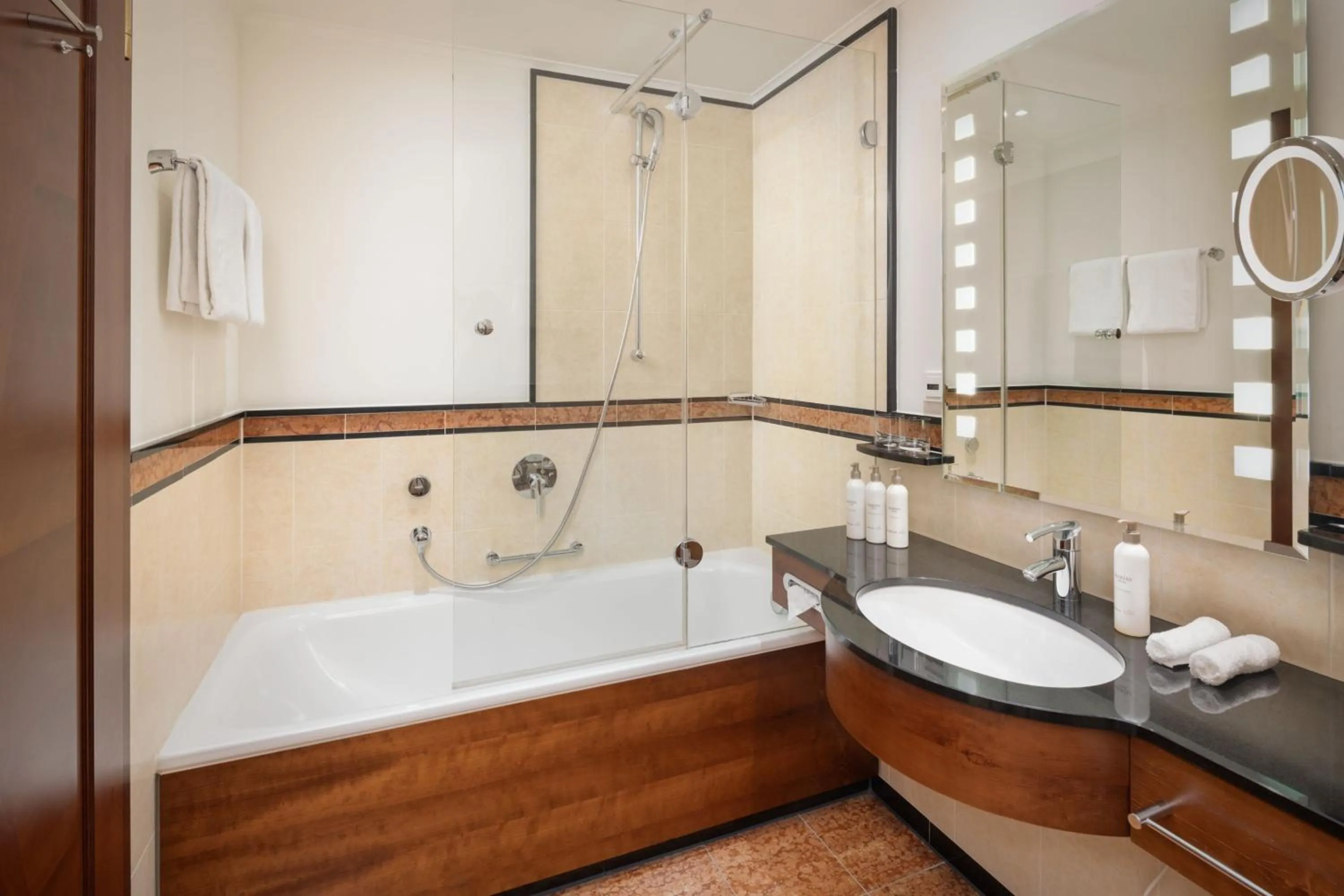 Bathroom in Arabella Jagdhof Resort am Fuschlsee, a Tribute Portfolio Hotel