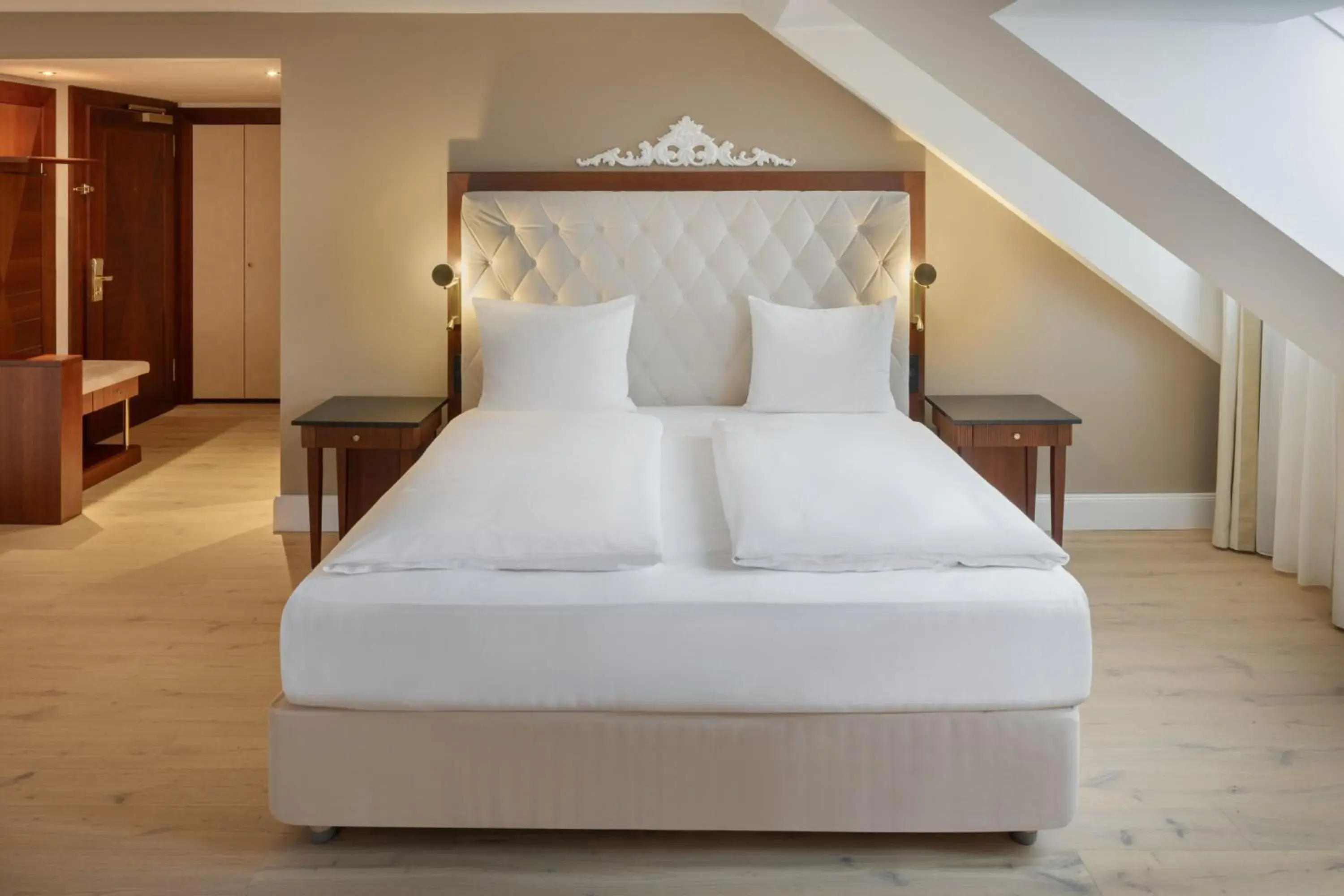 Photo of the whole room, Bed in Arabella Jagdhof Resort am Fuschlsee, a Tribute Portfolio Hotel Photo of the whole room, Bed in Arabella Jagdhof Resort am Fuschlsee, a Tribute Portfolio Hotel